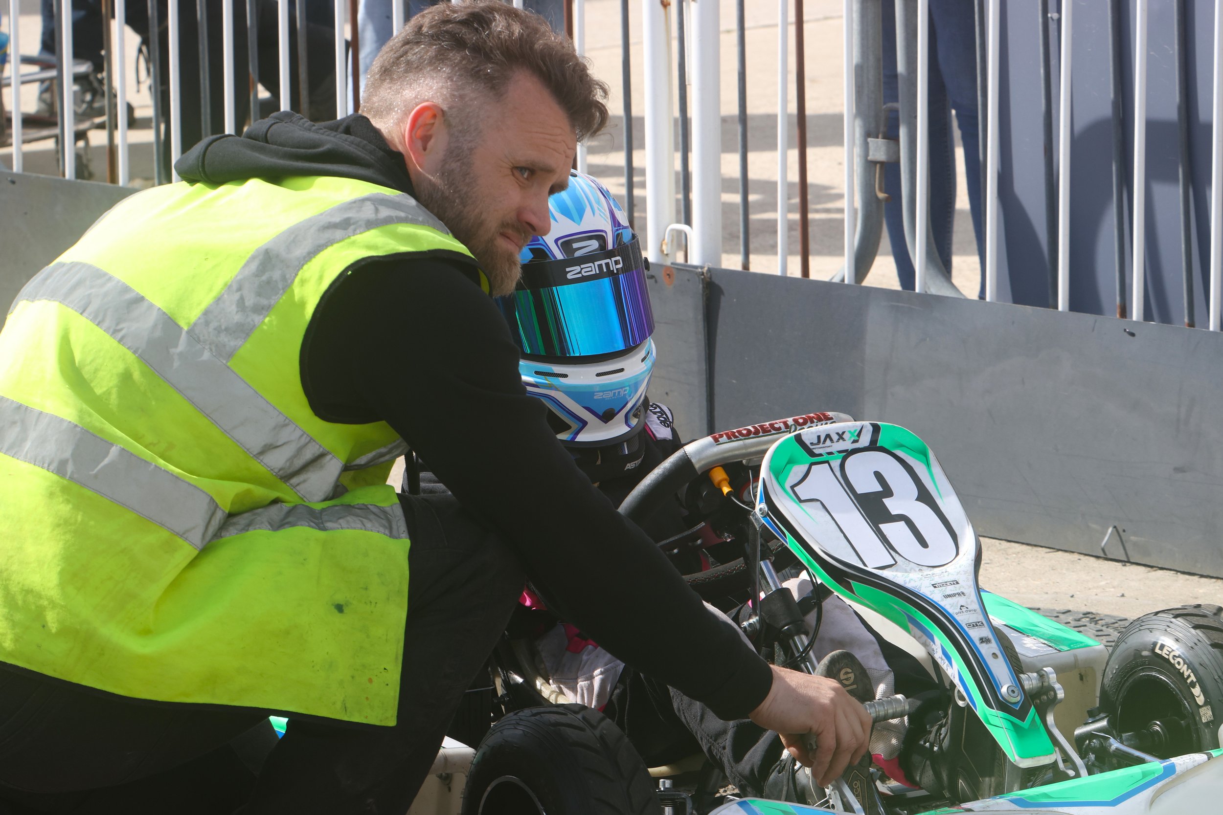 Life in the Pits - Ready for the off