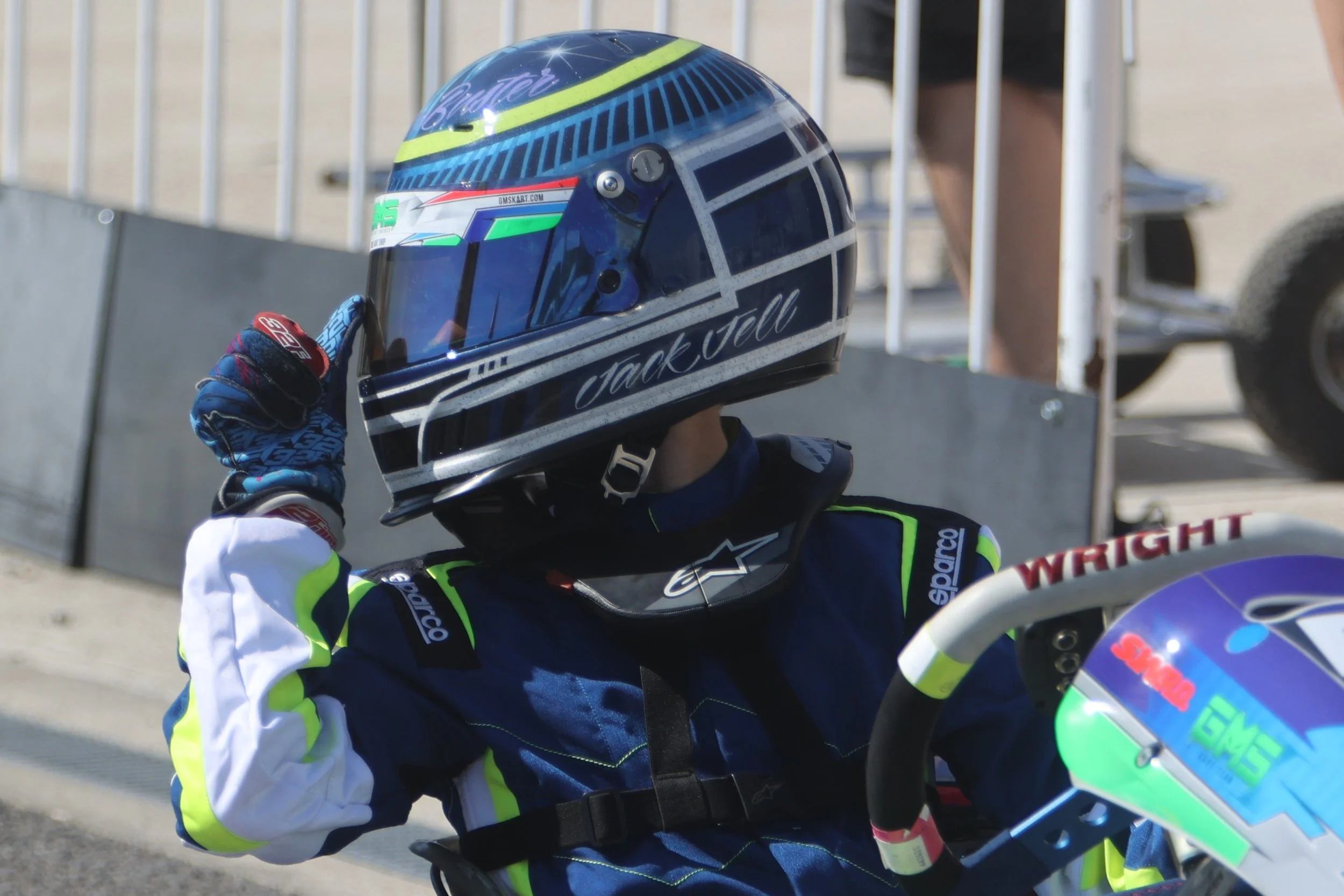 BB013848 crop.JPG