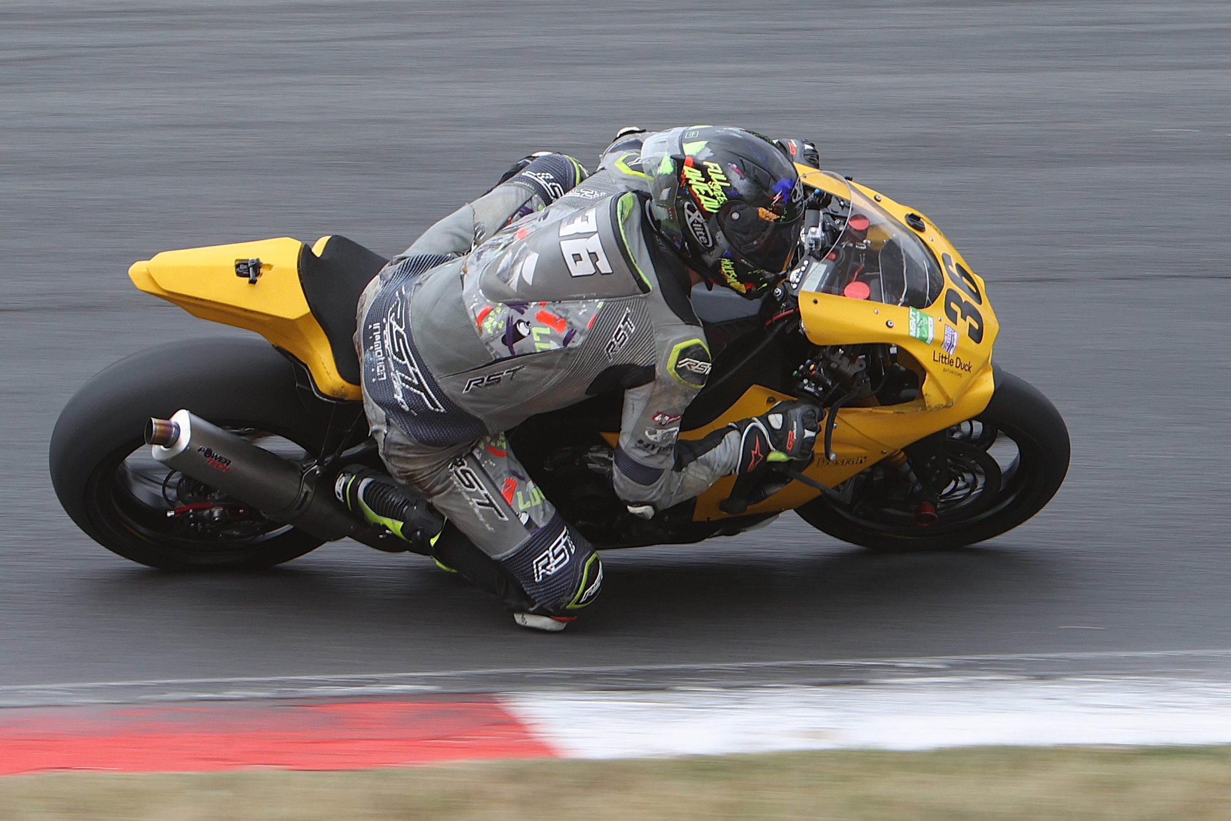 BB015786 crop.JPG