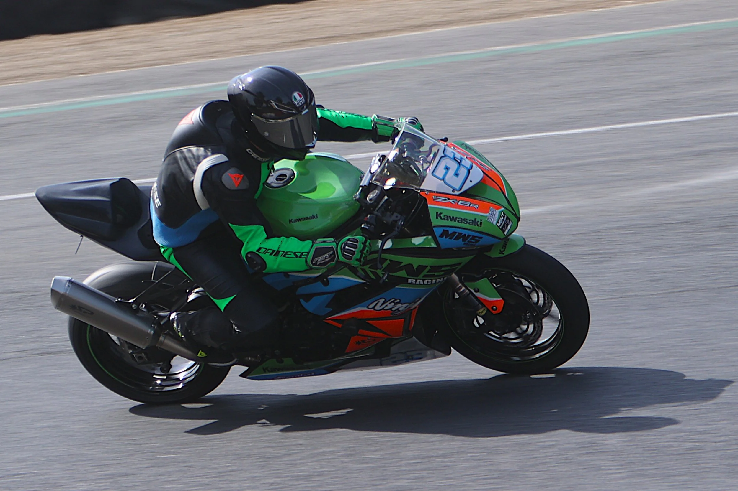 BB012984 crop.JPG