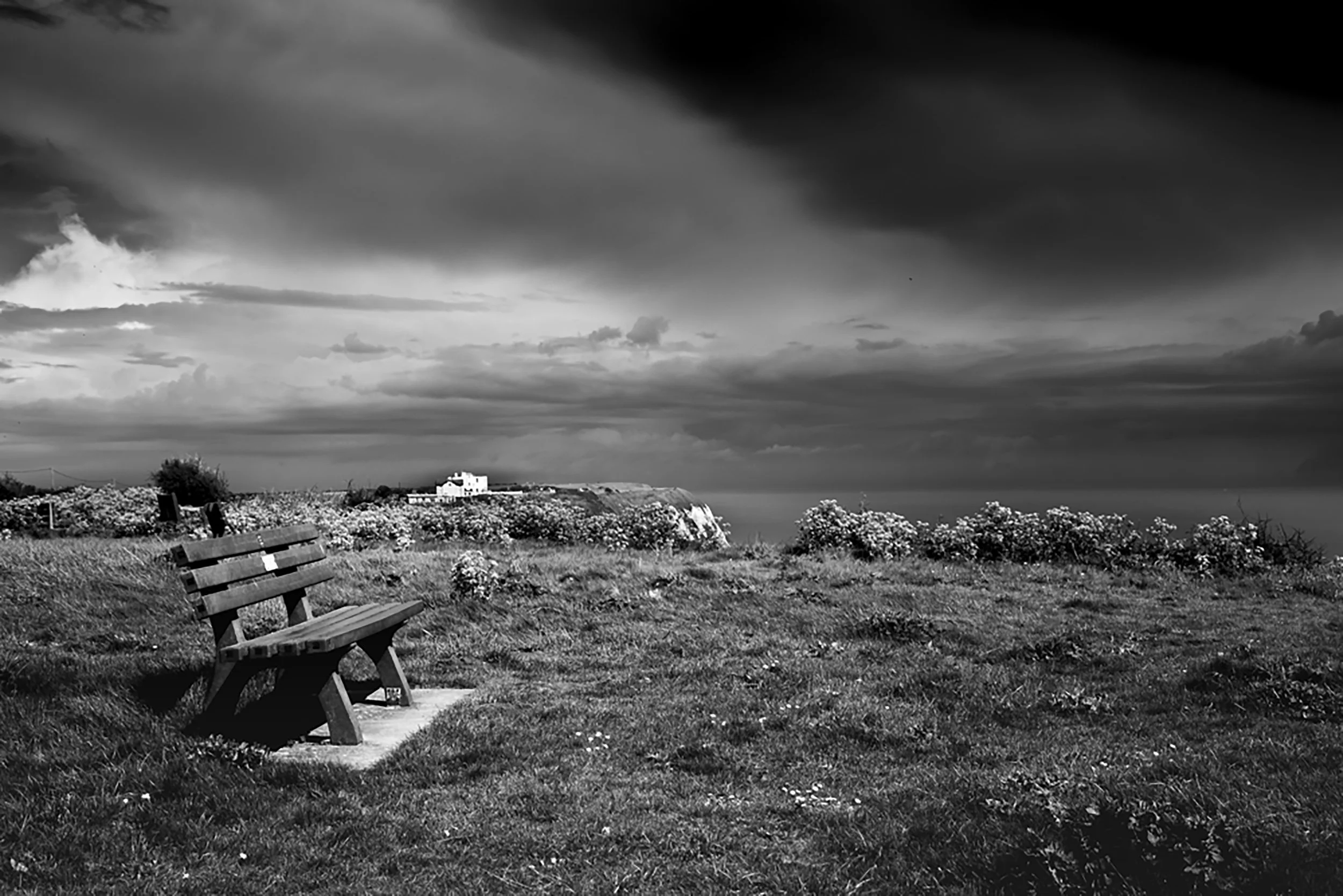 Bench on the cliff top at Capel-le-Ferne