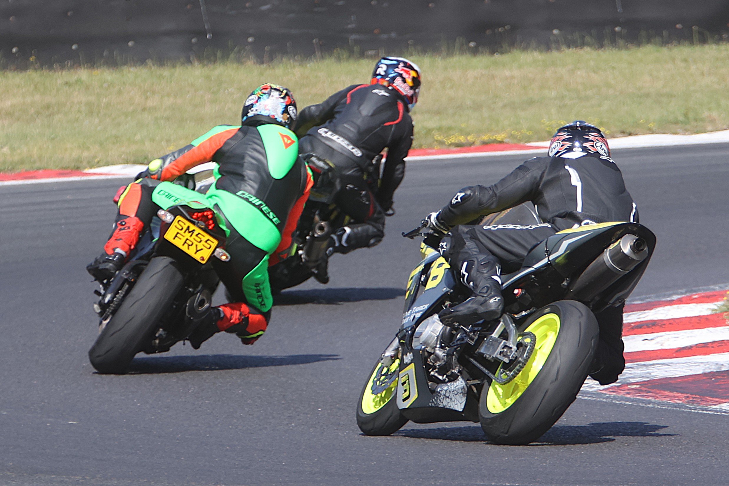 BB013292 crop.JPG