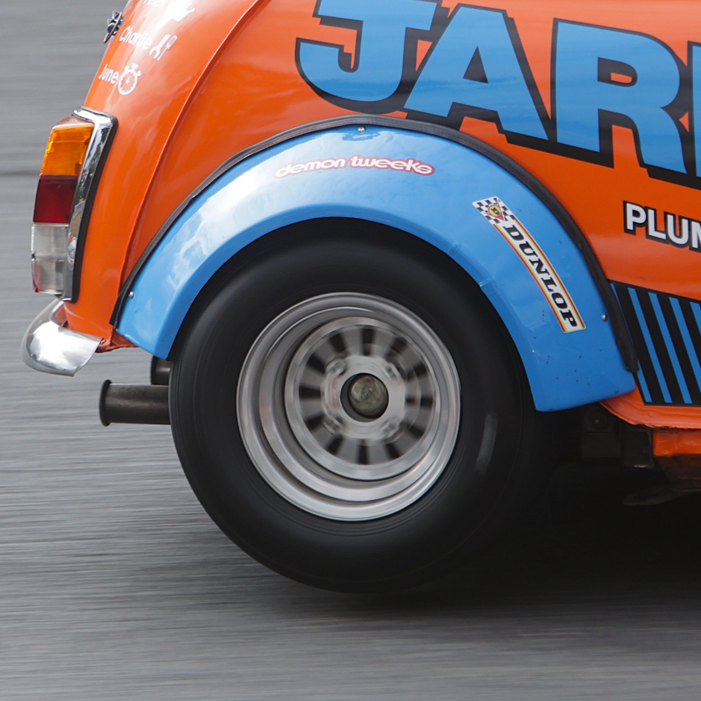 BB015347 crop.JPG