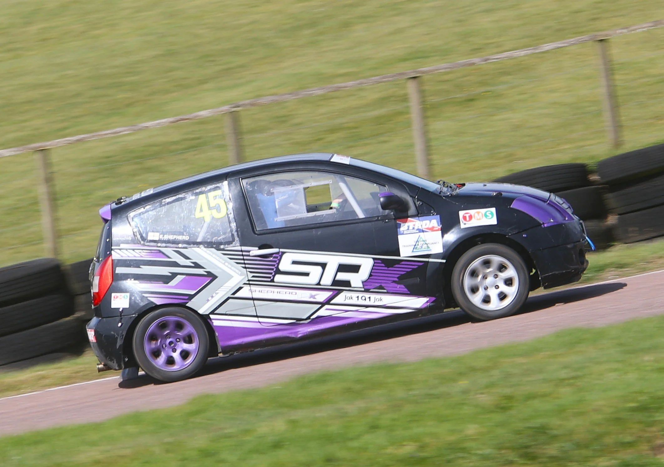 Lydden Hill Car Track Day - 25 Apr 26