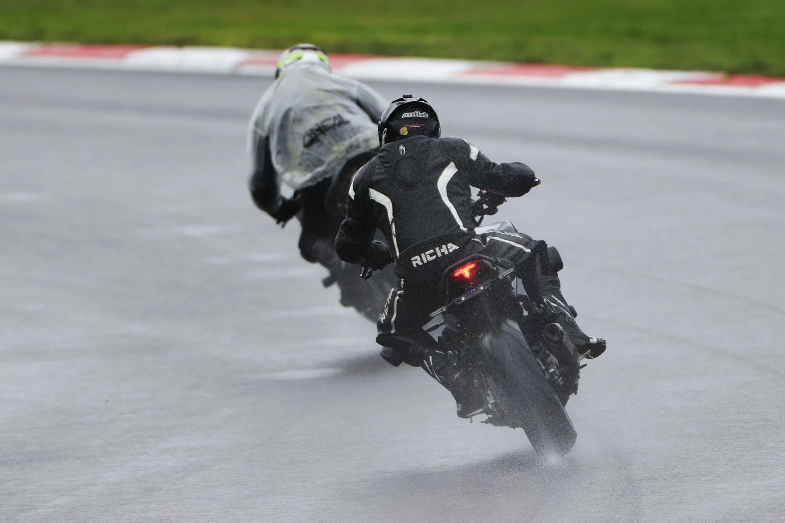 No Limits Bike Track Day - 27 Oct 26 - It was a wet start to the day