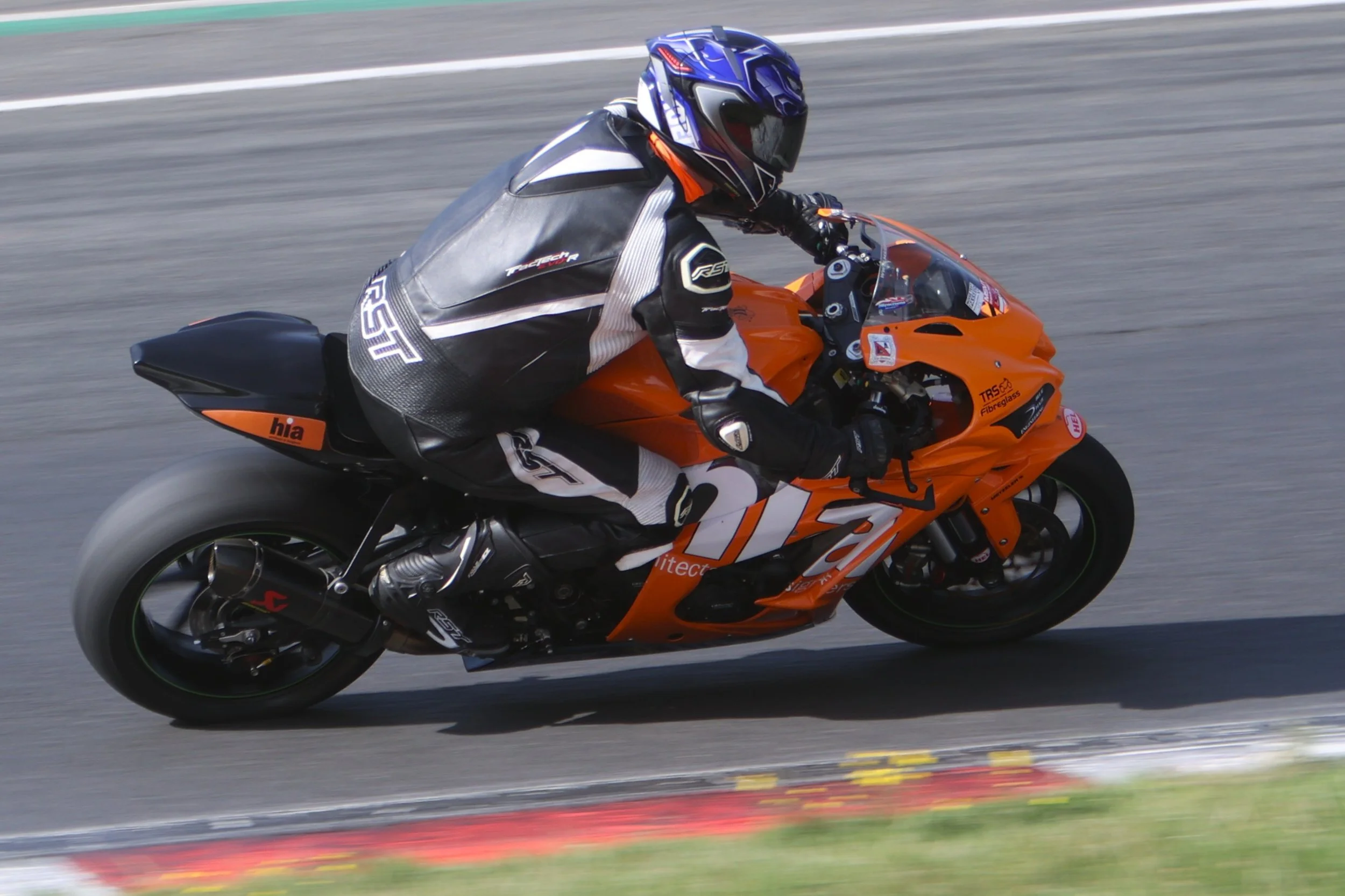 BB012828 crop.JPG