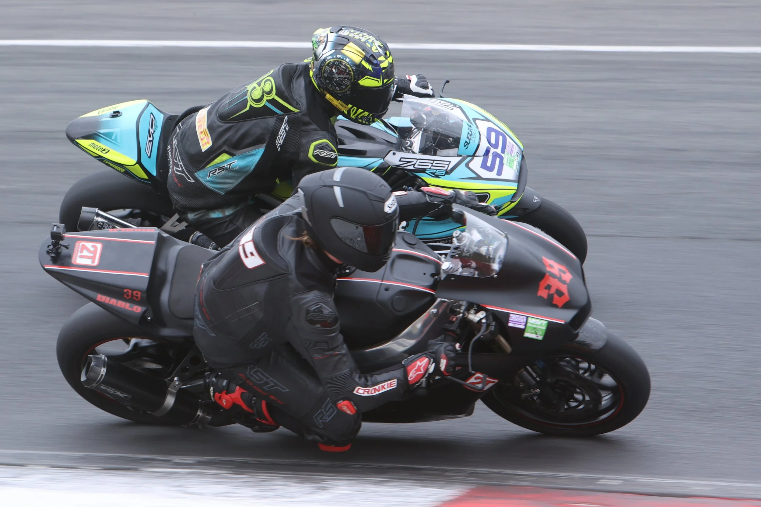 BB016844 crop.JPG