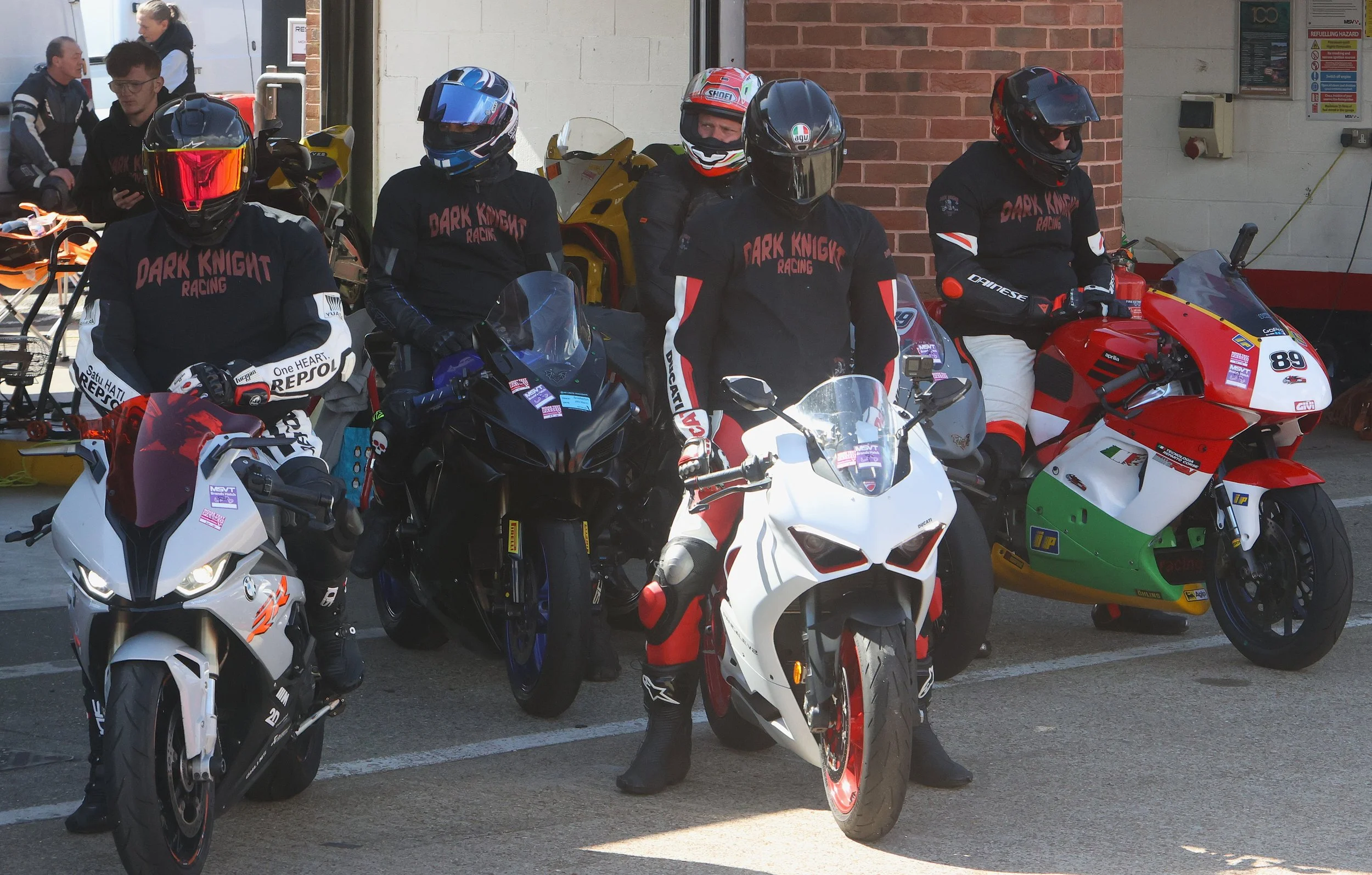 Life in the Pits for the Dark Knights Racing crew - MSV Bike Track day at Brands Hatch - 20 April 26