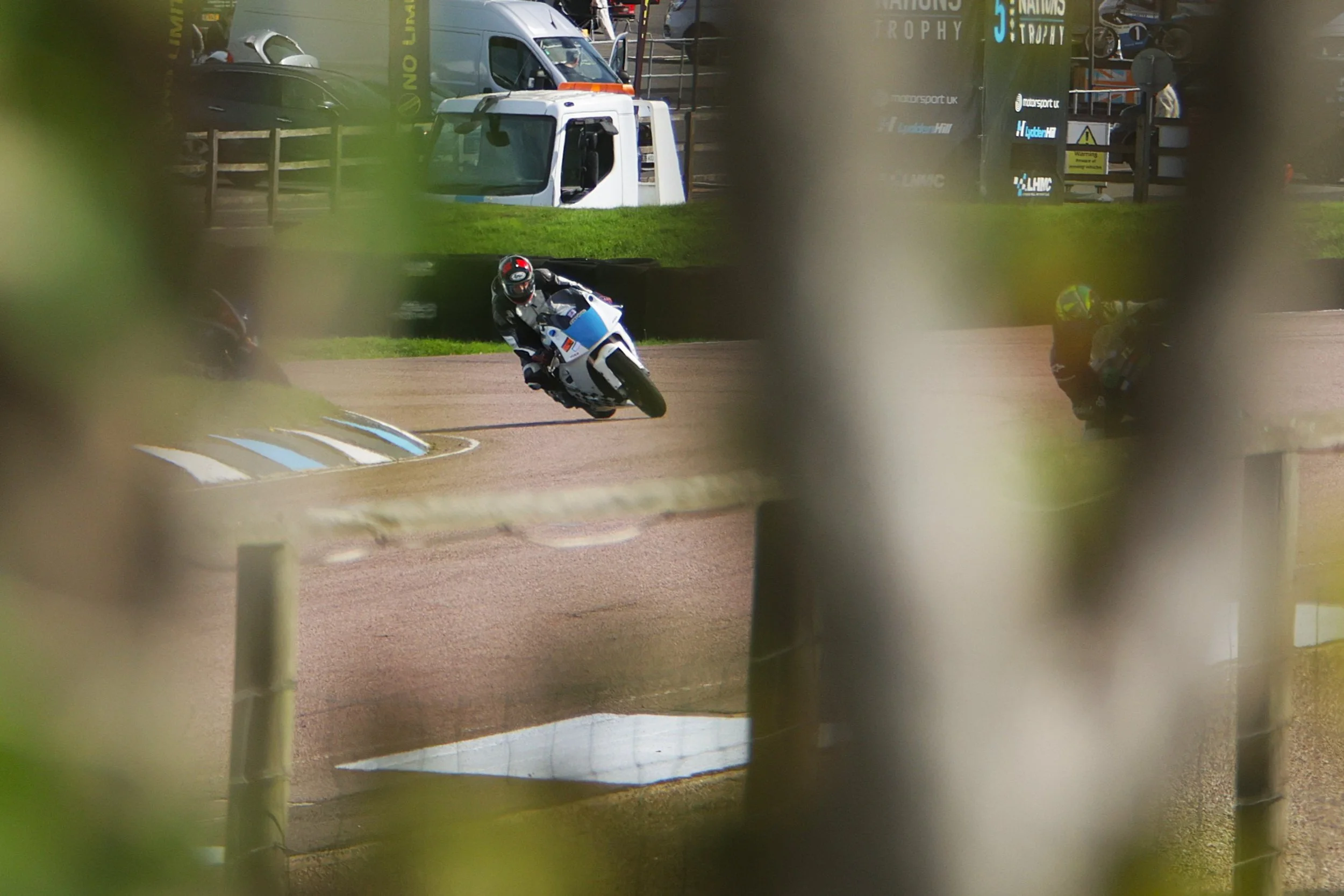 BB018520 crop.jpg