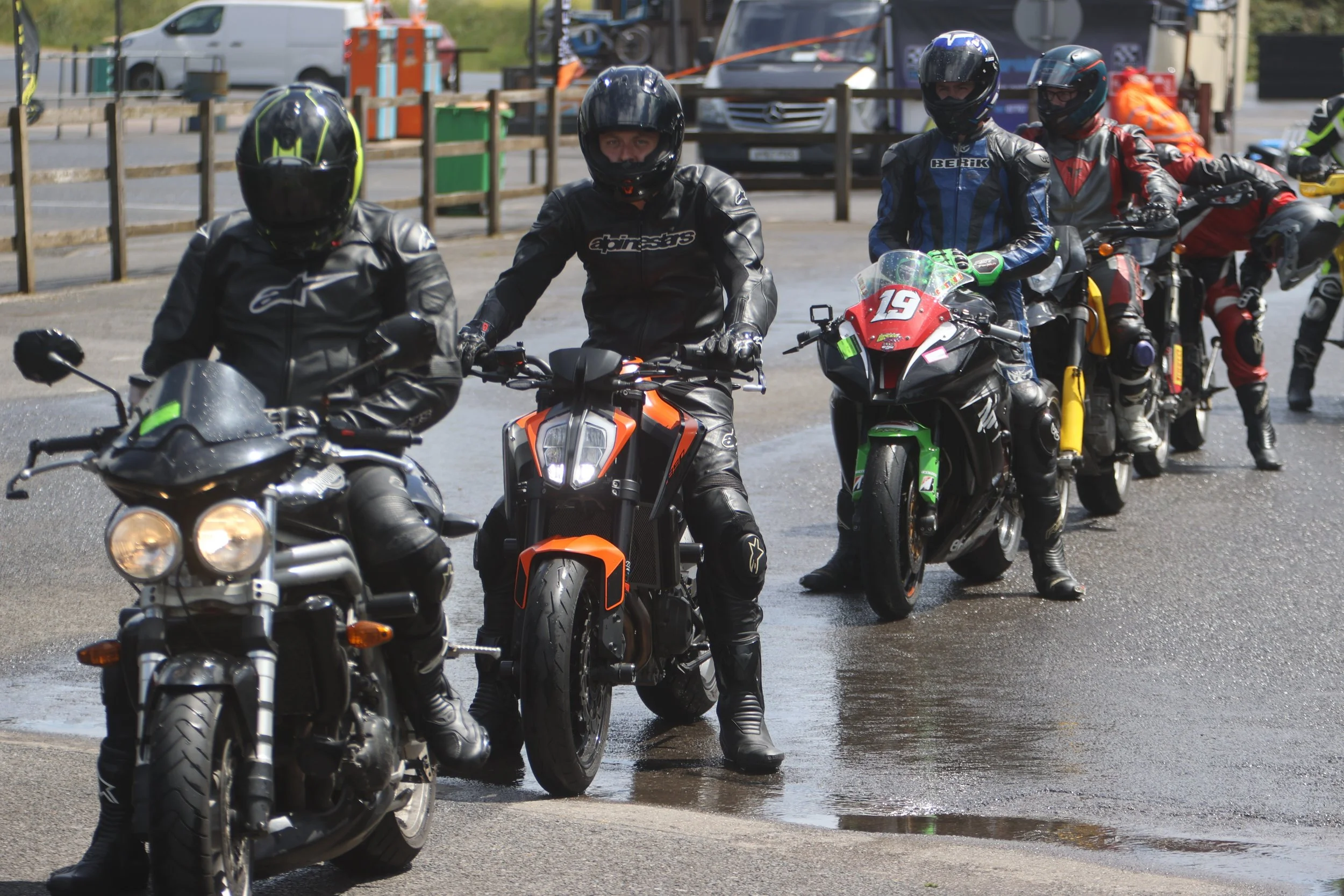 Life in the Pits - No Limits Bike Track Day at Lydden Hill - 06 June 26