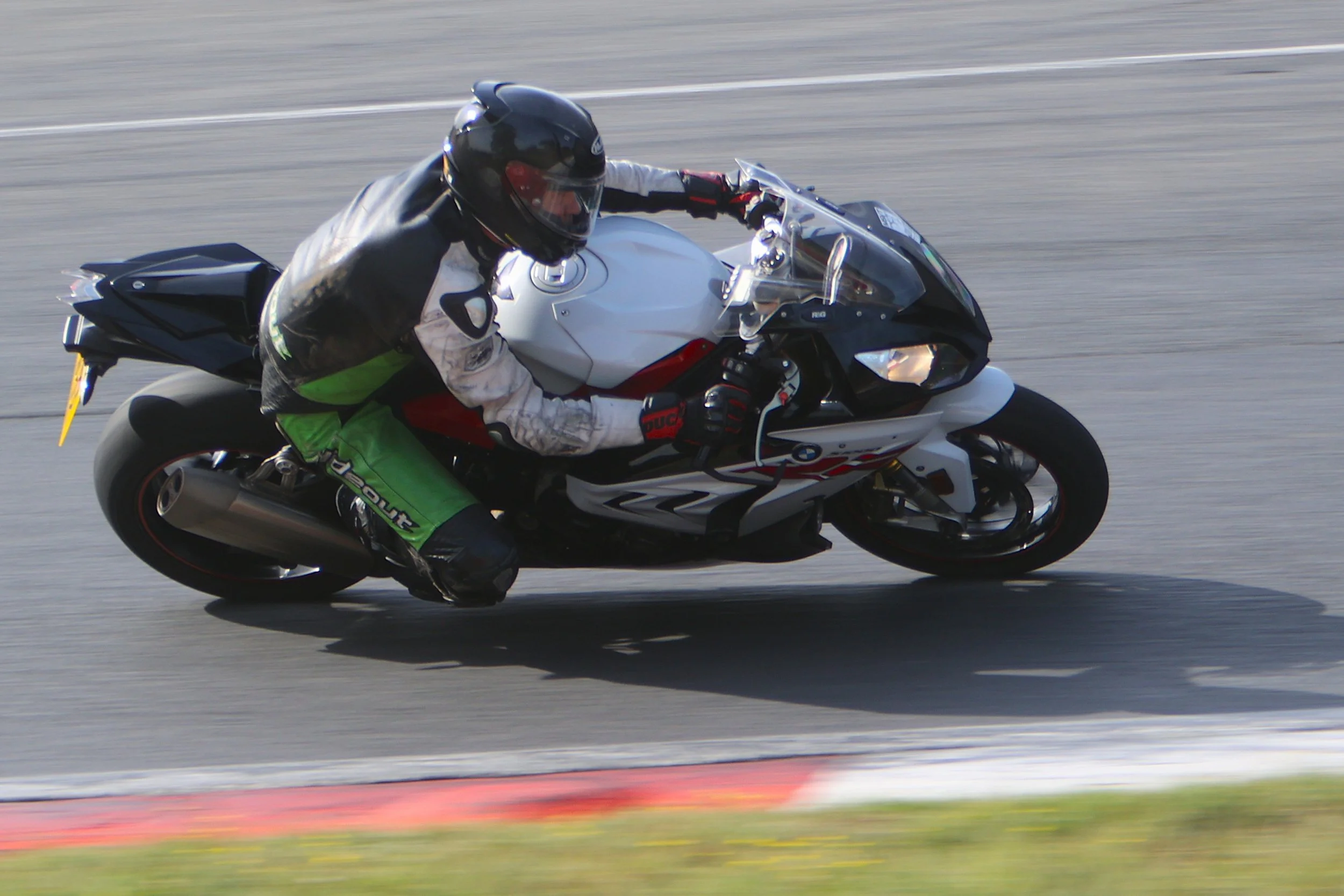 BB011974 crop.JPG