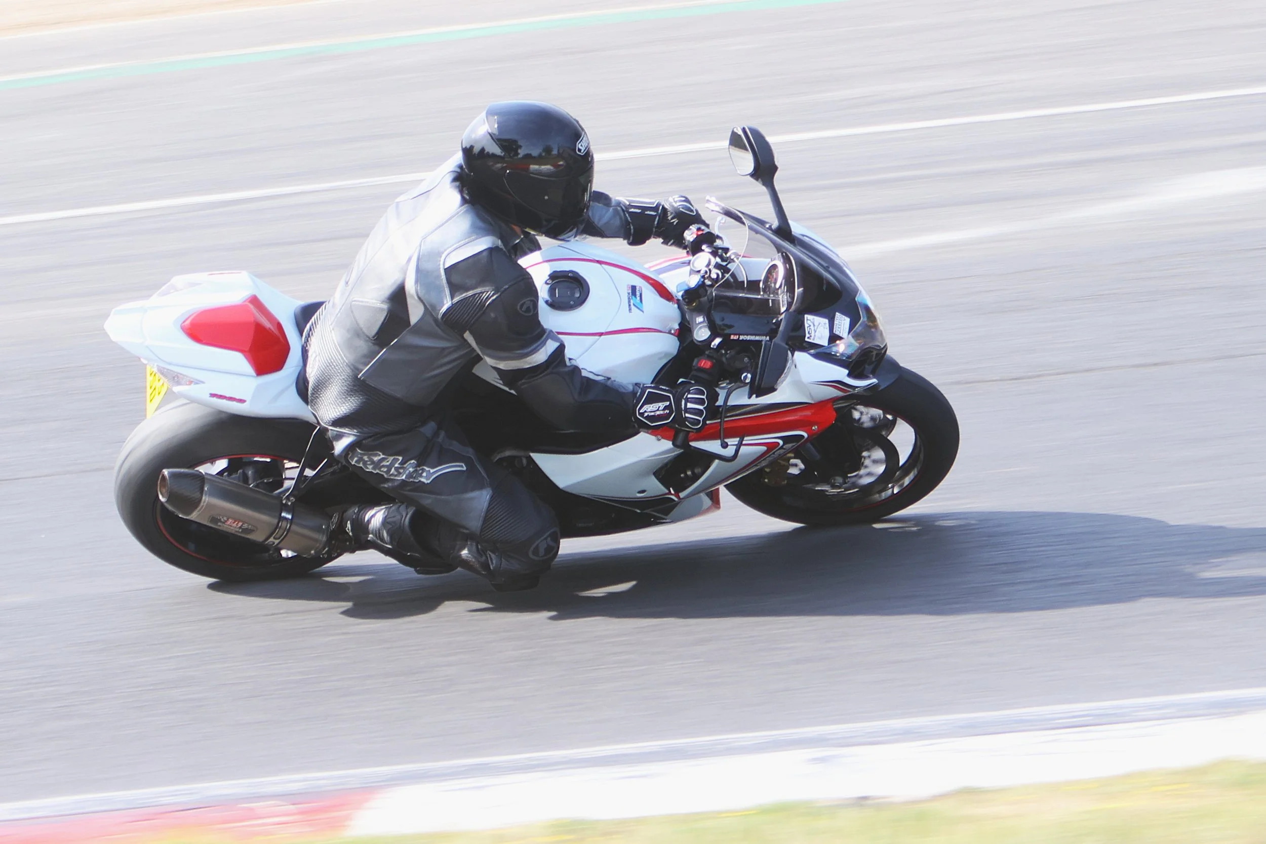 BB012097 crop.JPG