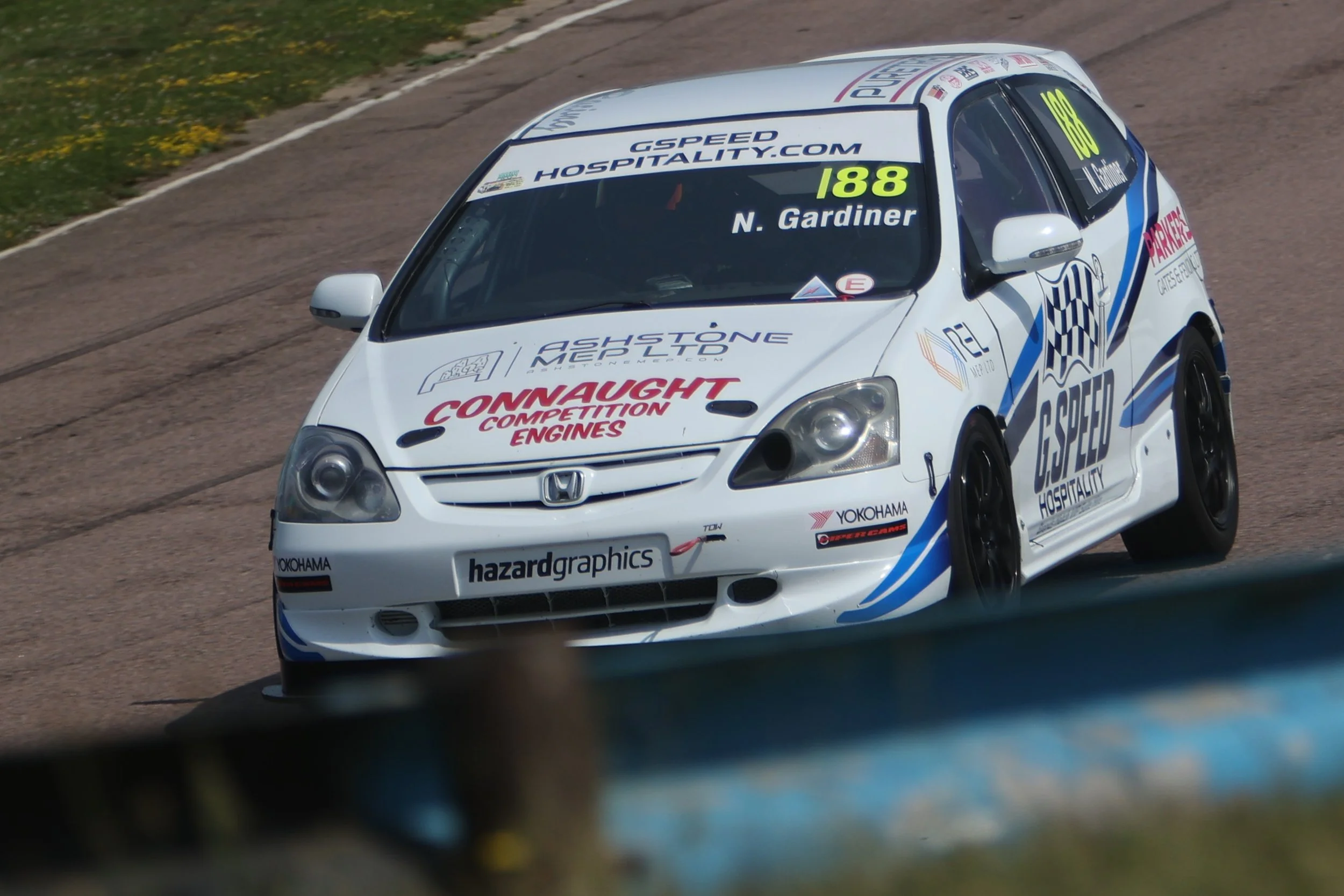 Production Saloons - LHMC Race Day