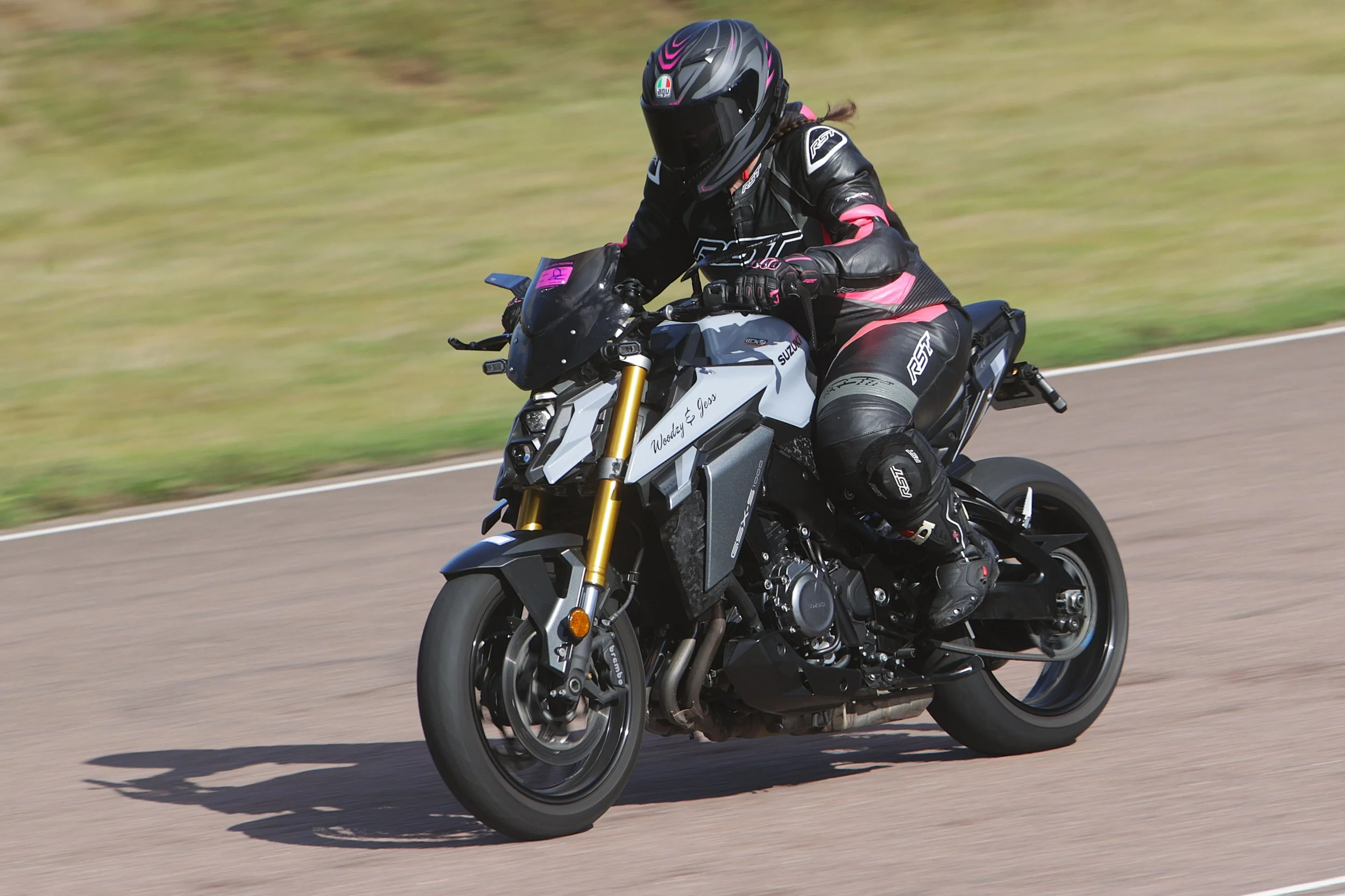 BB018128 crop.JPG