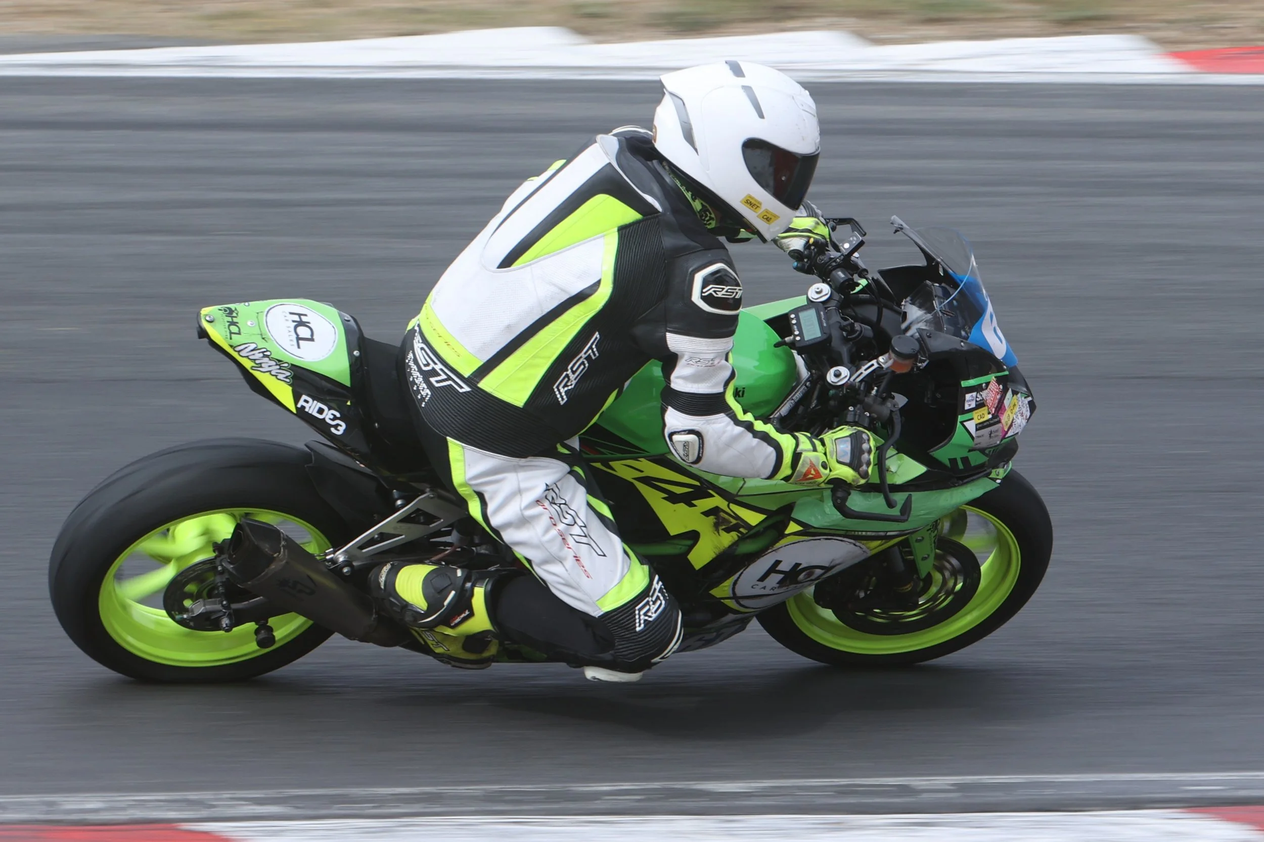 BB015691 crop.JPG