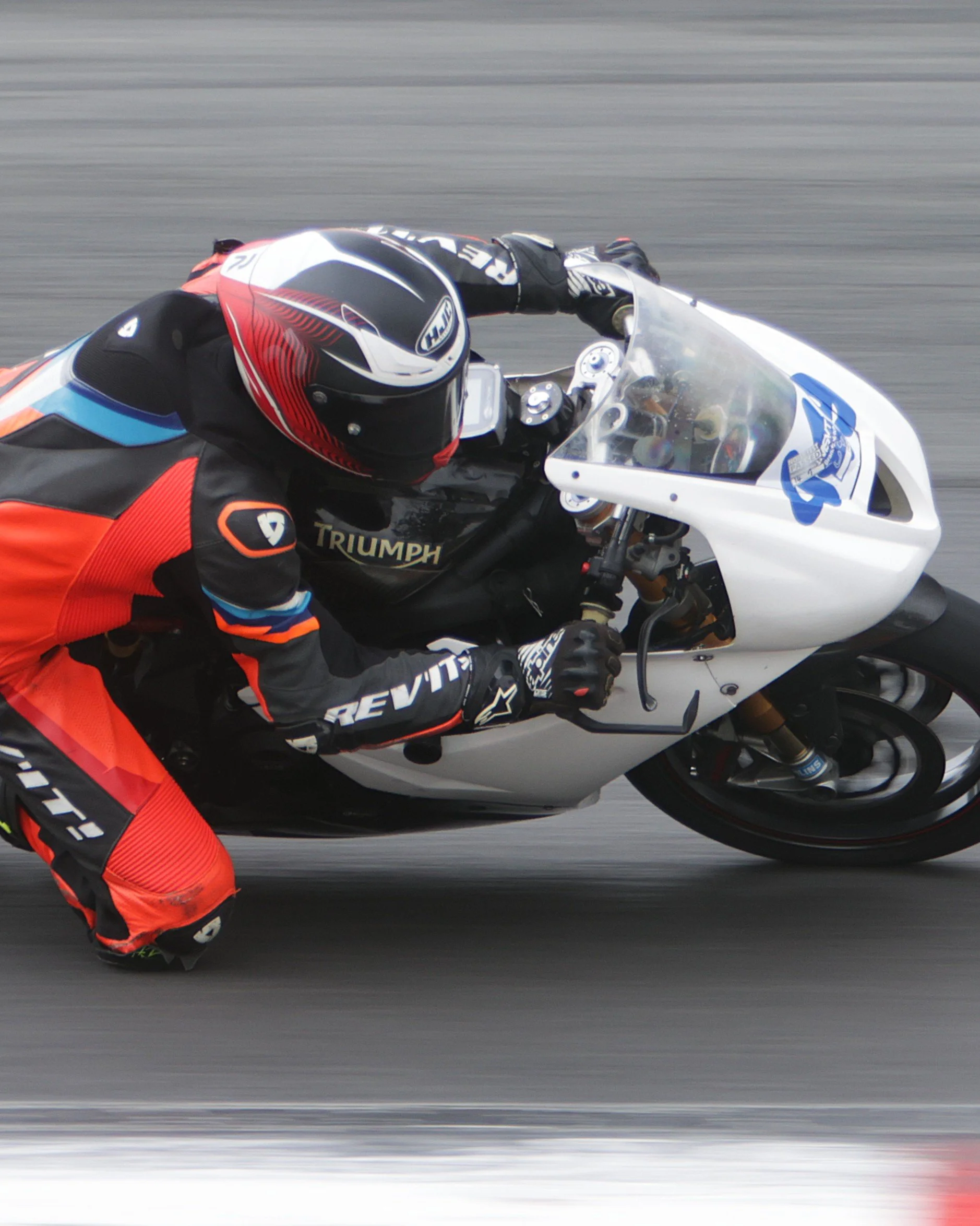 BB013705 crop.jpg