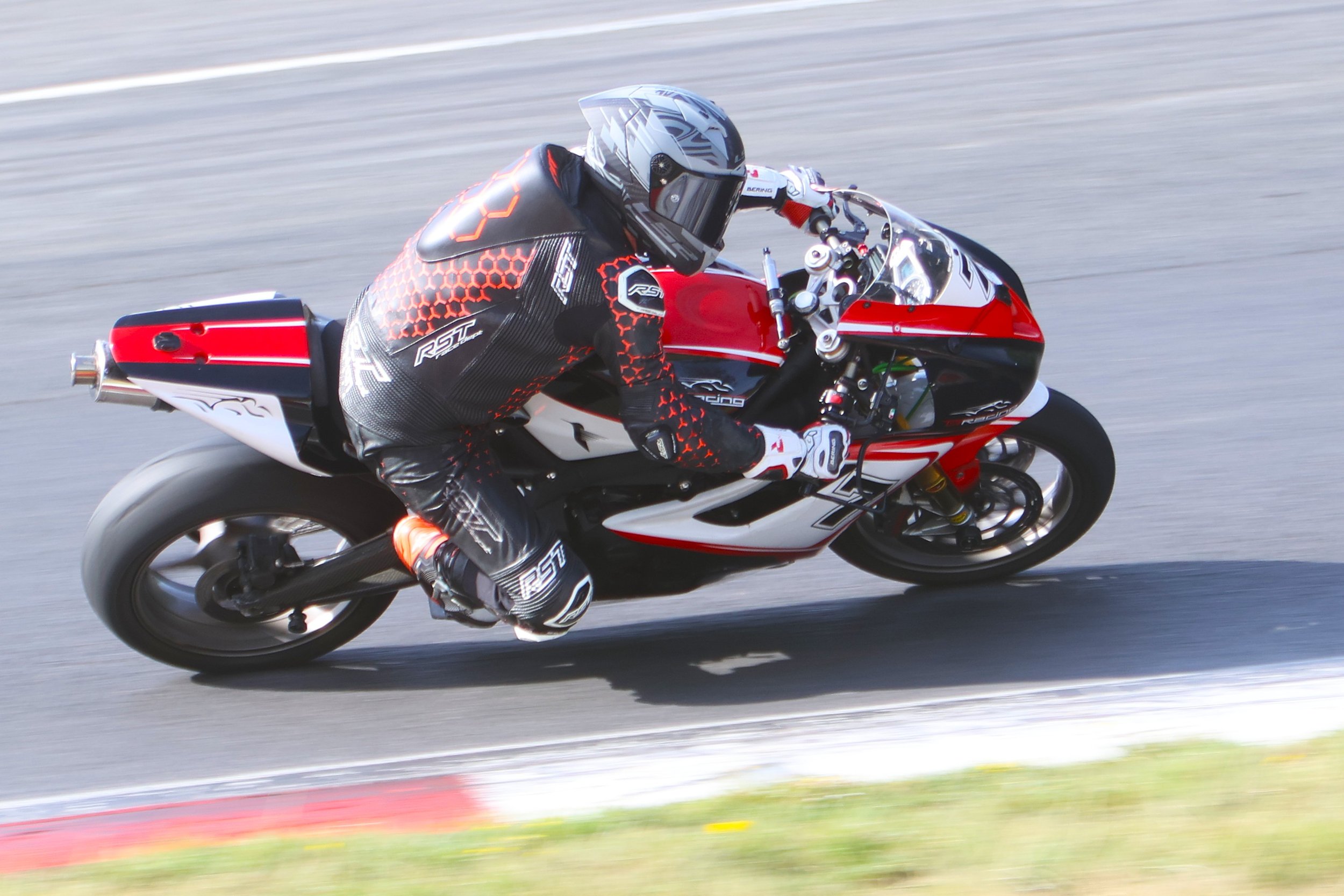 BB012109 crop.JPG