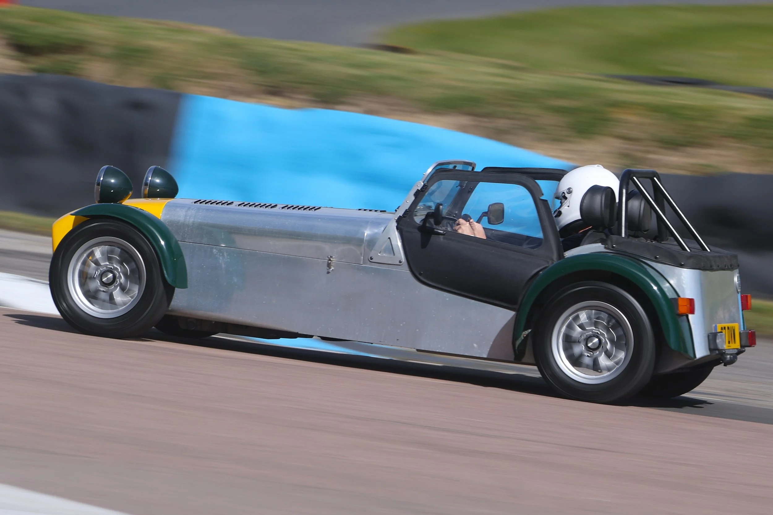 Car Track day 16 May 26