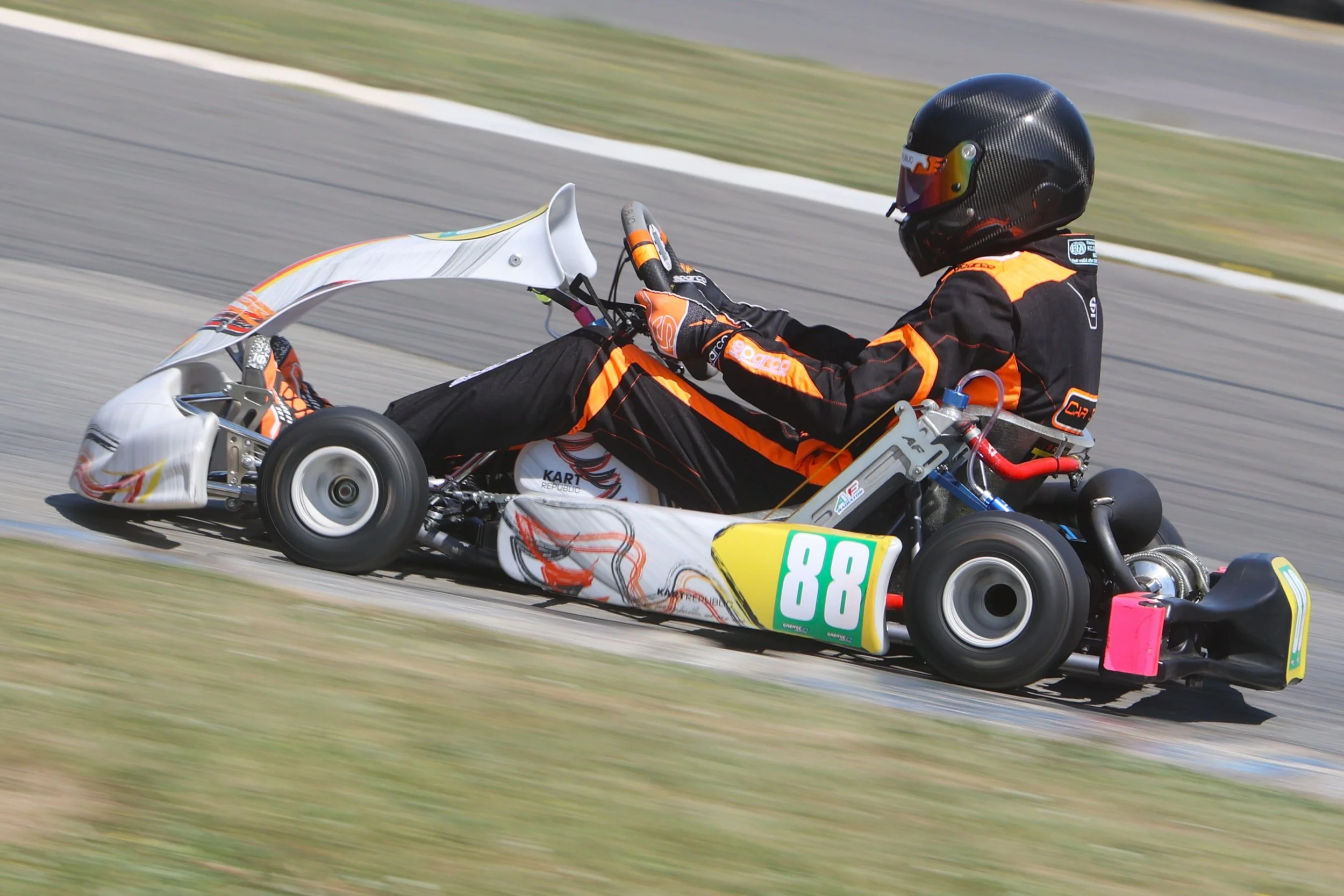 BB014396 crop.JPG