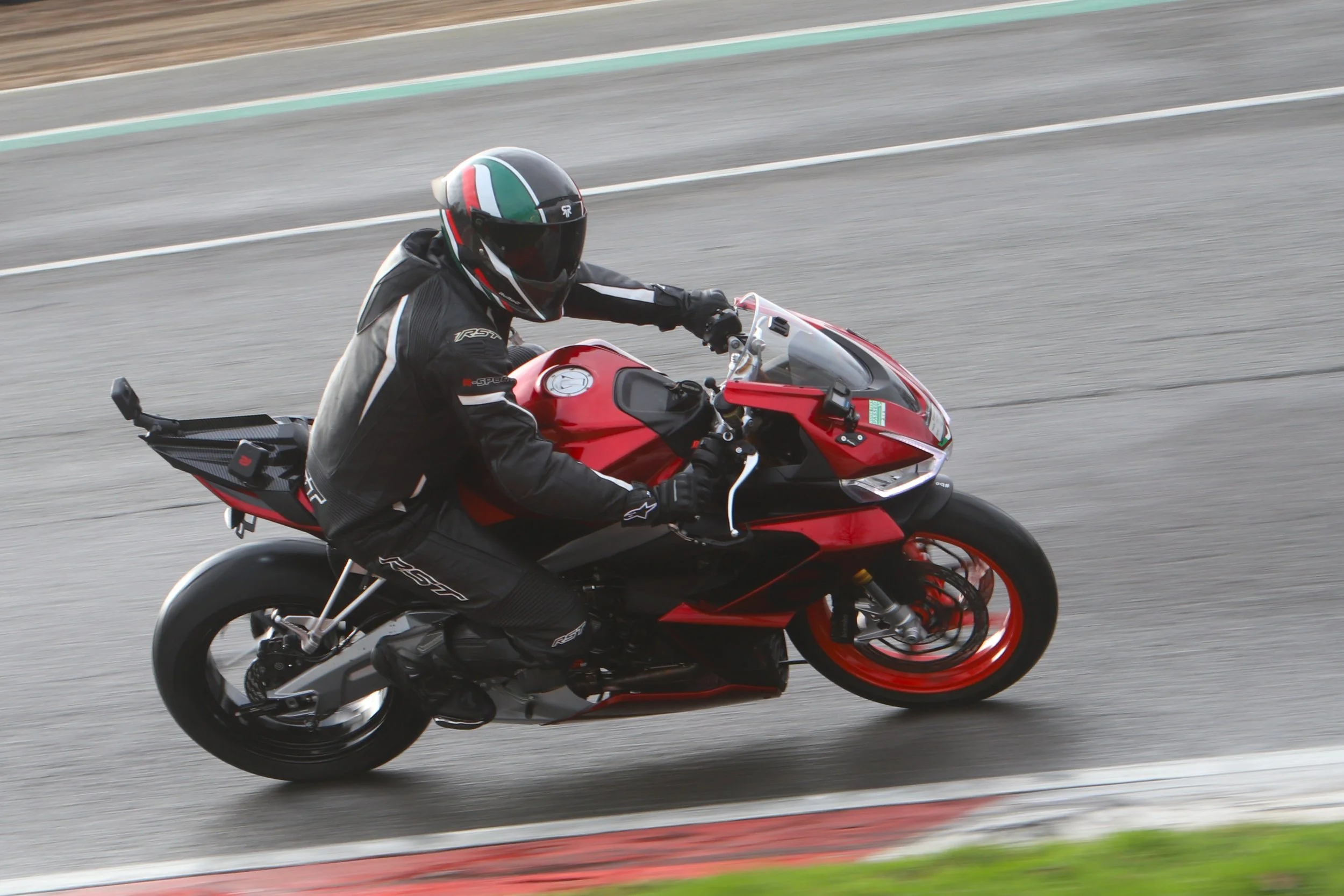 No Limits Bike Track Day - 21 Feb 26