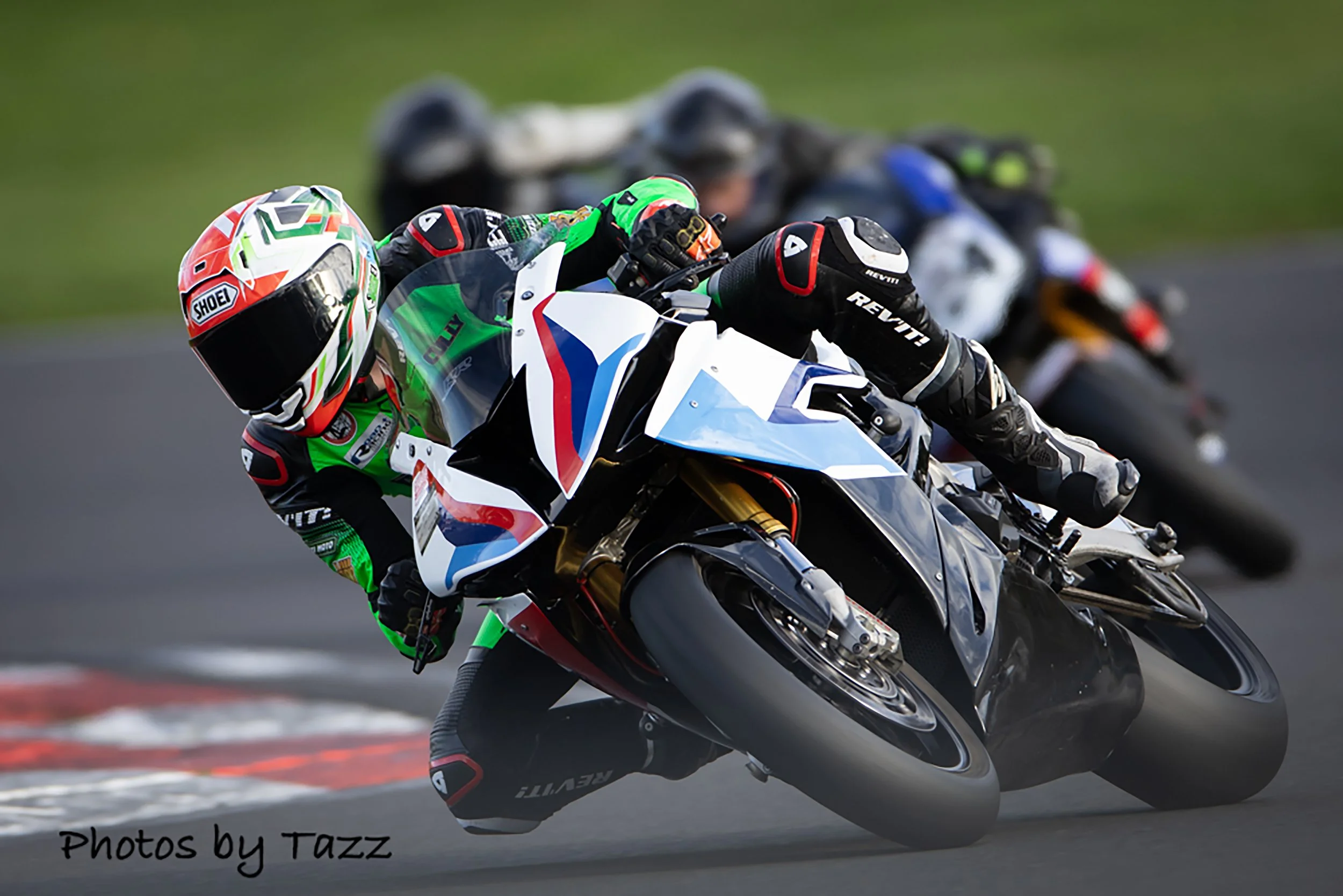 IMG_9999_731 crop_a2.jpg