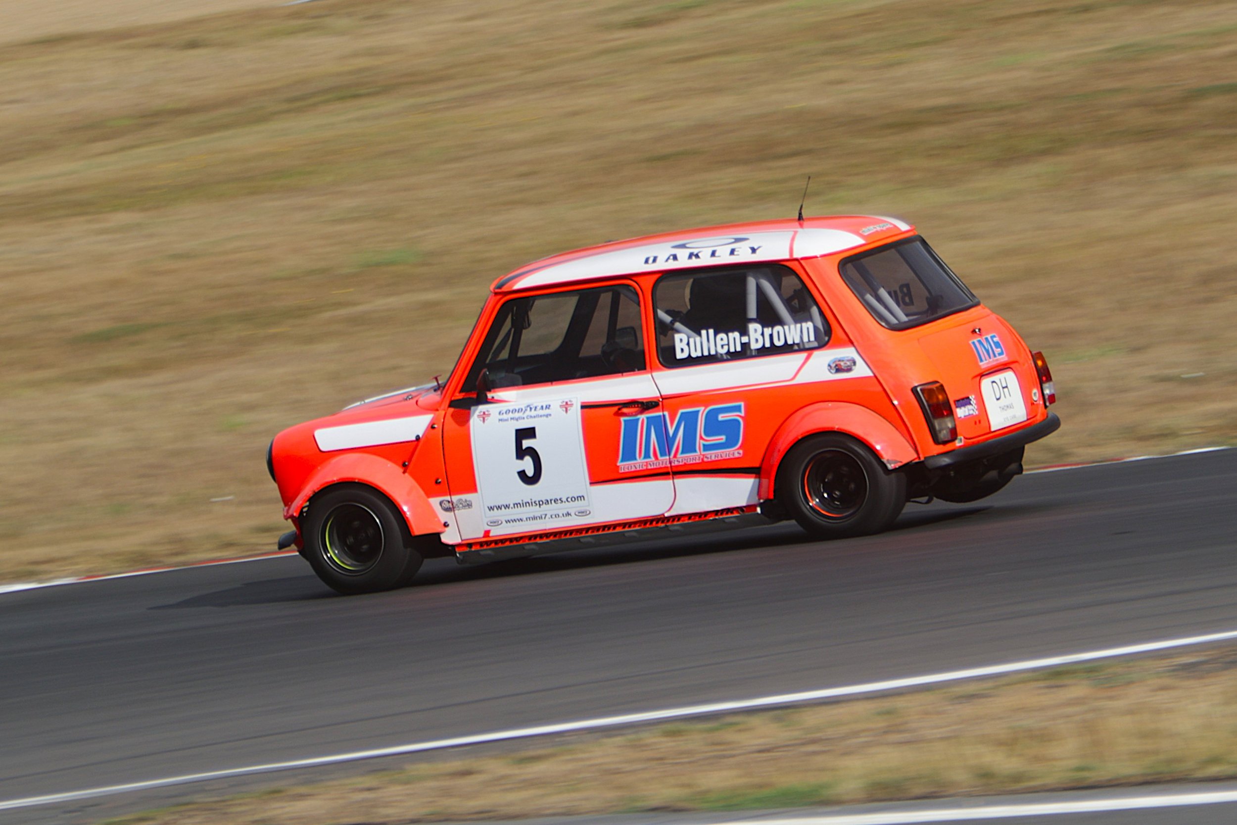 BB014718 crop.JPG