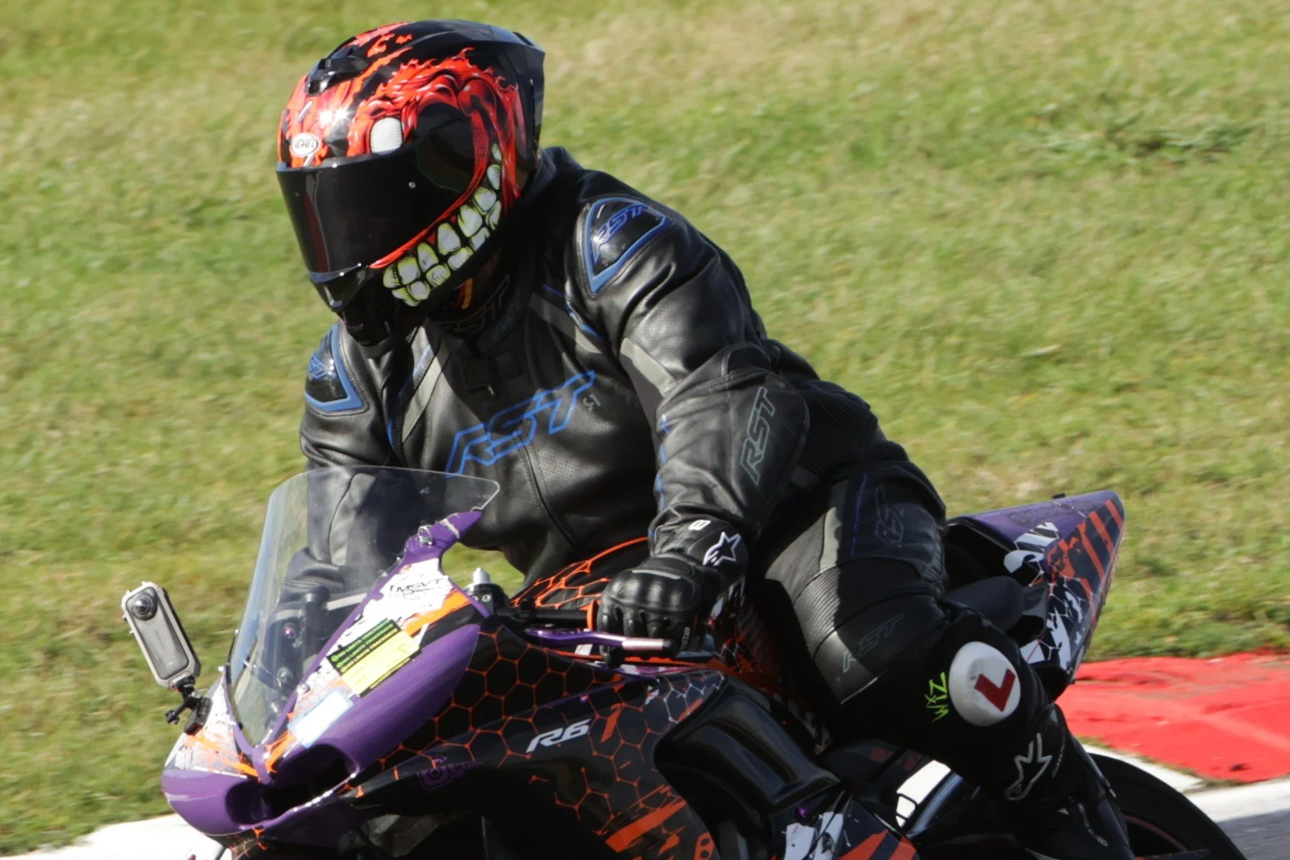 No Limits Bike Track Day - 27 Oct 26 - Paddock Hill Bend