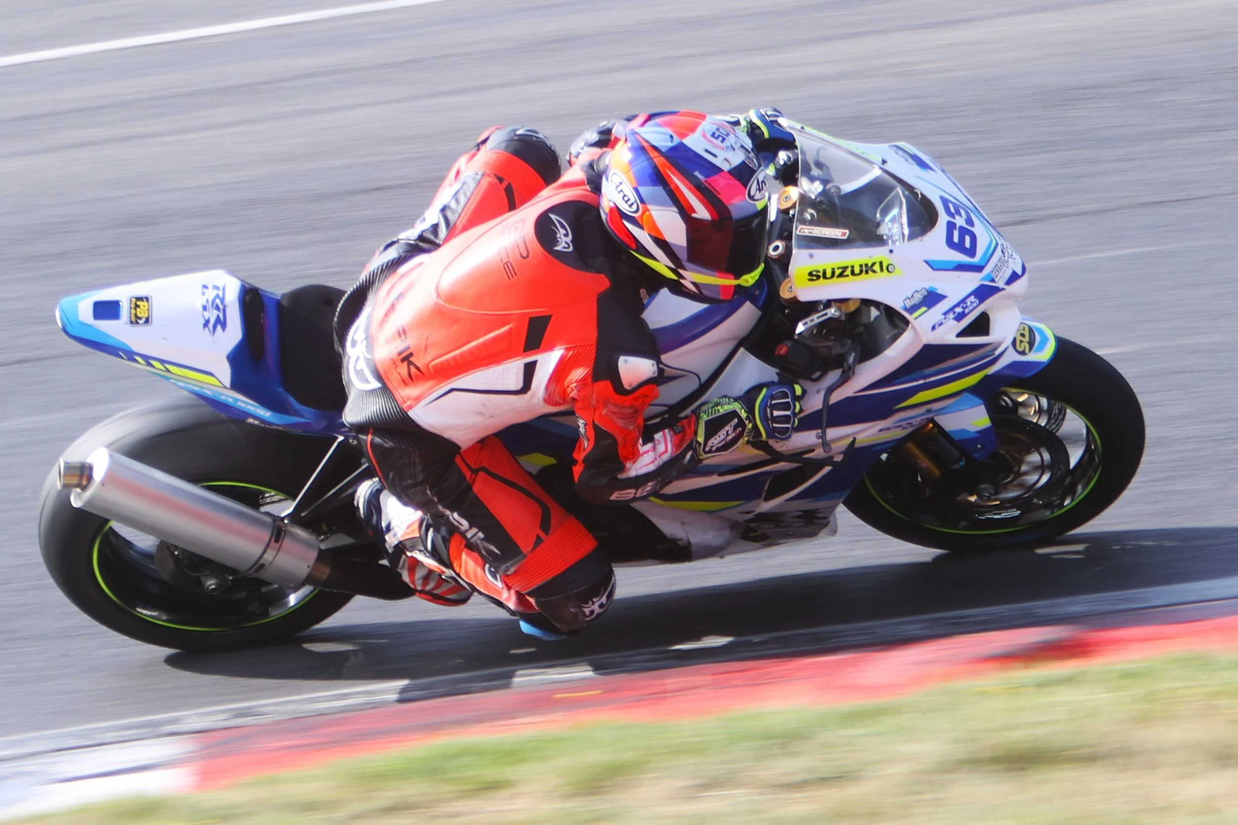BB012158 crop.JPG