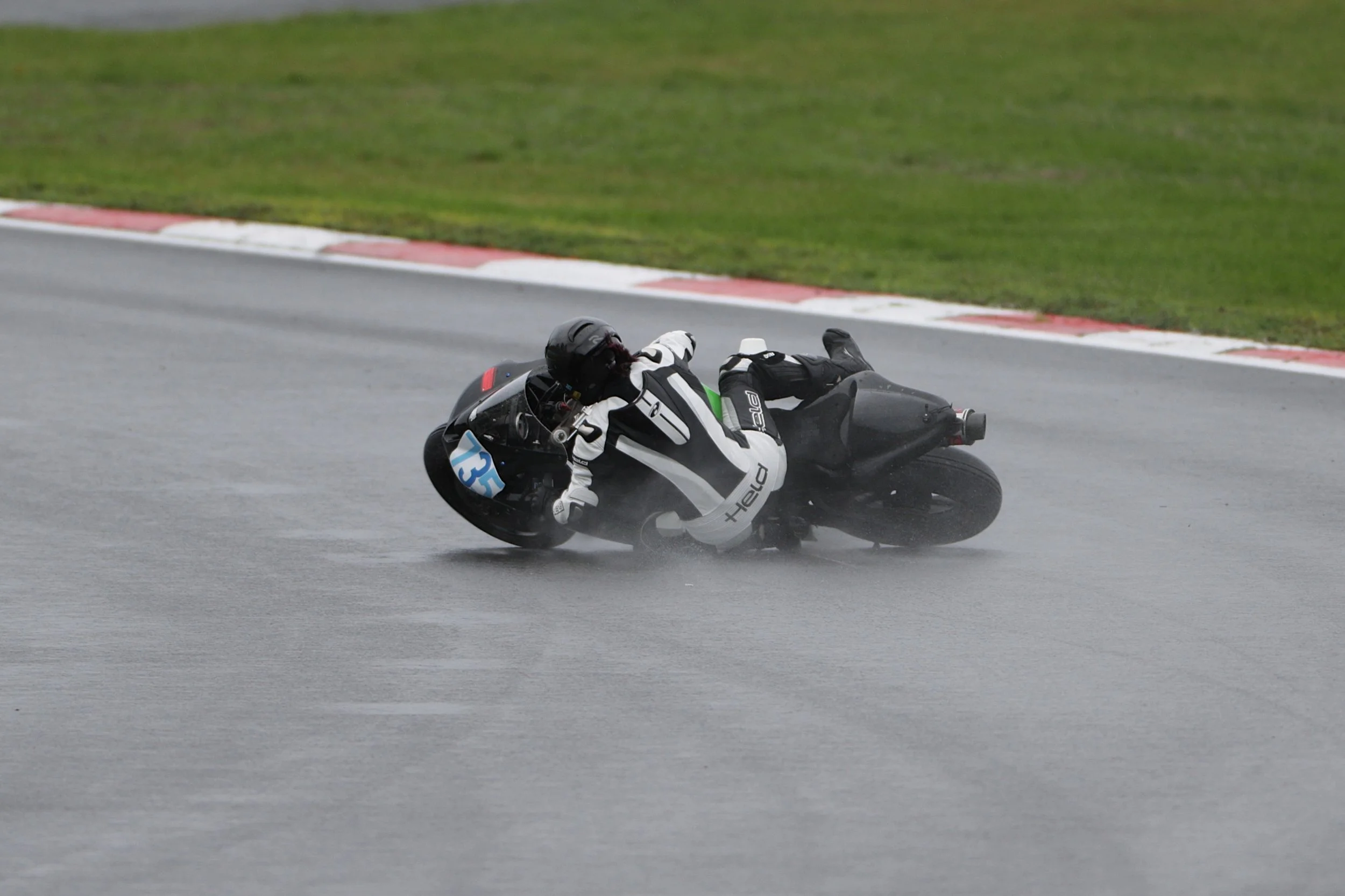 No Limits Bike Track Day - 27 Oct 26 - A minor spill at the end of Cooper Straight