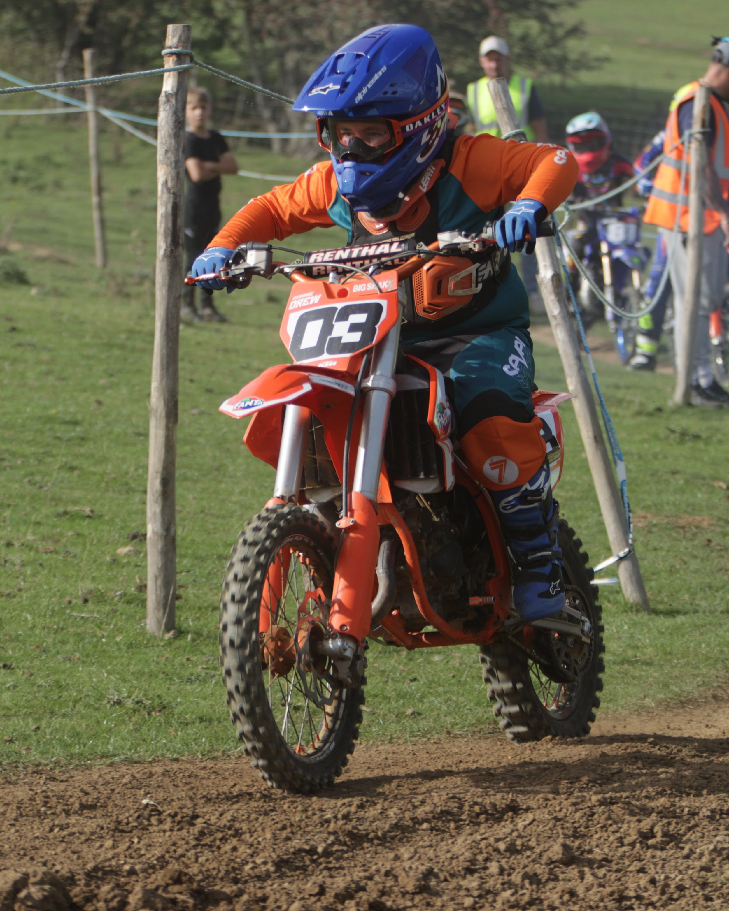BB010086 crop.jpg