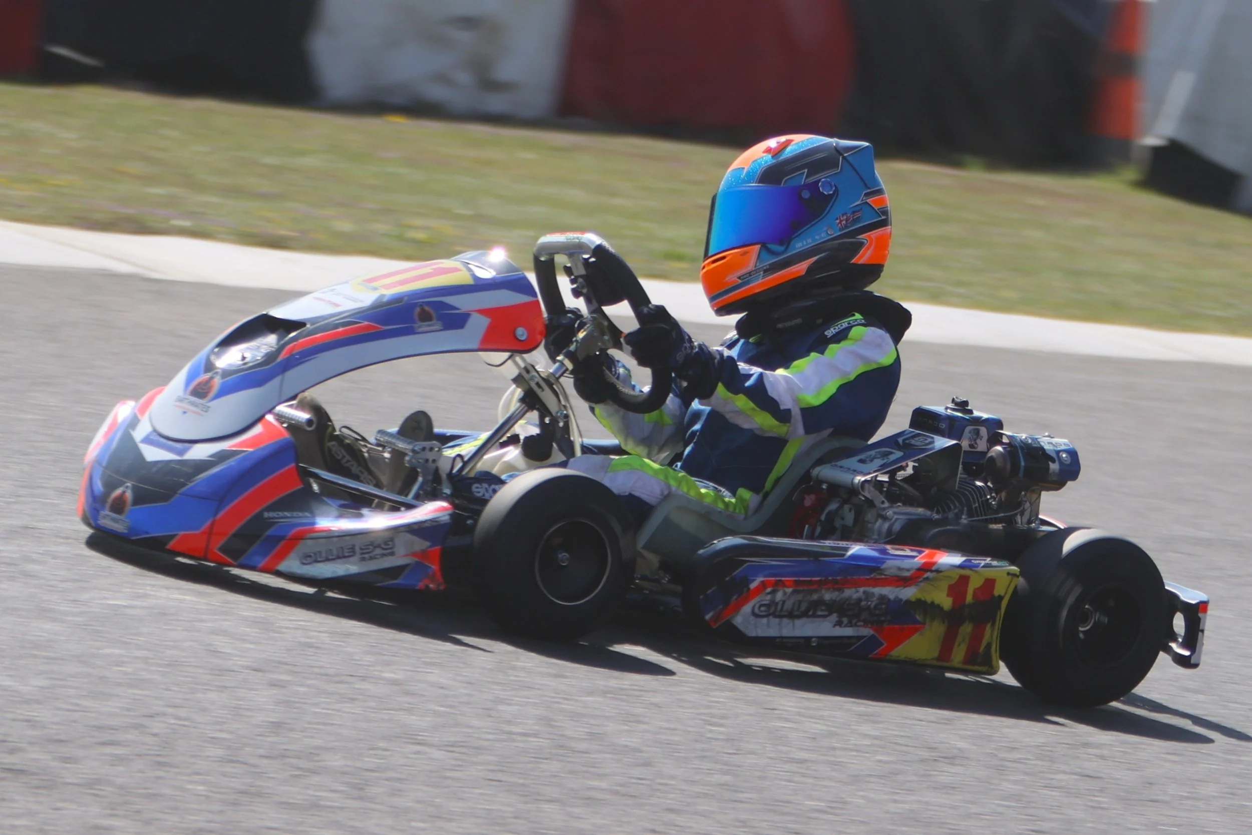 BB013885 crop.JPG