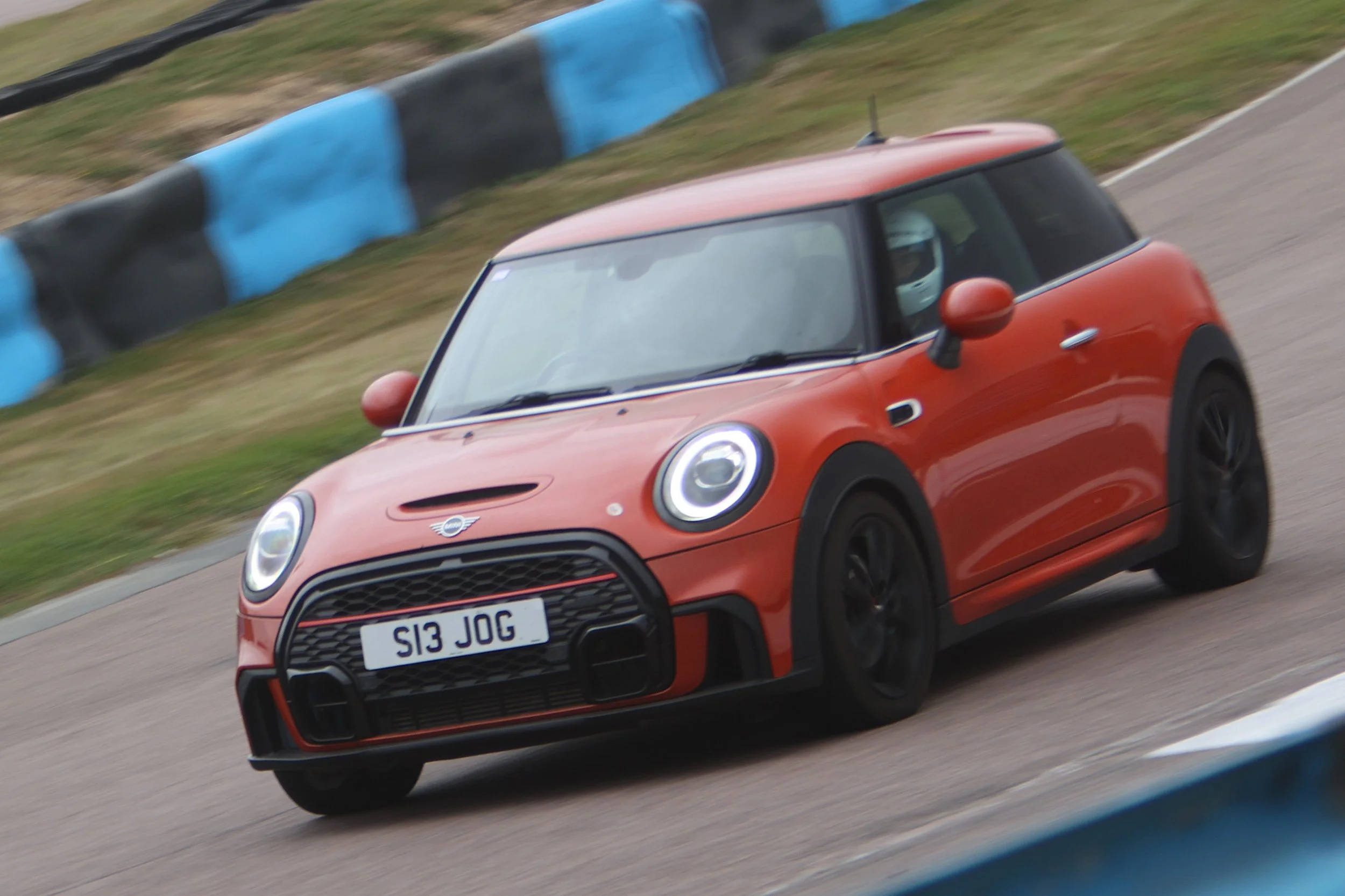 BB019235 crop.JPG