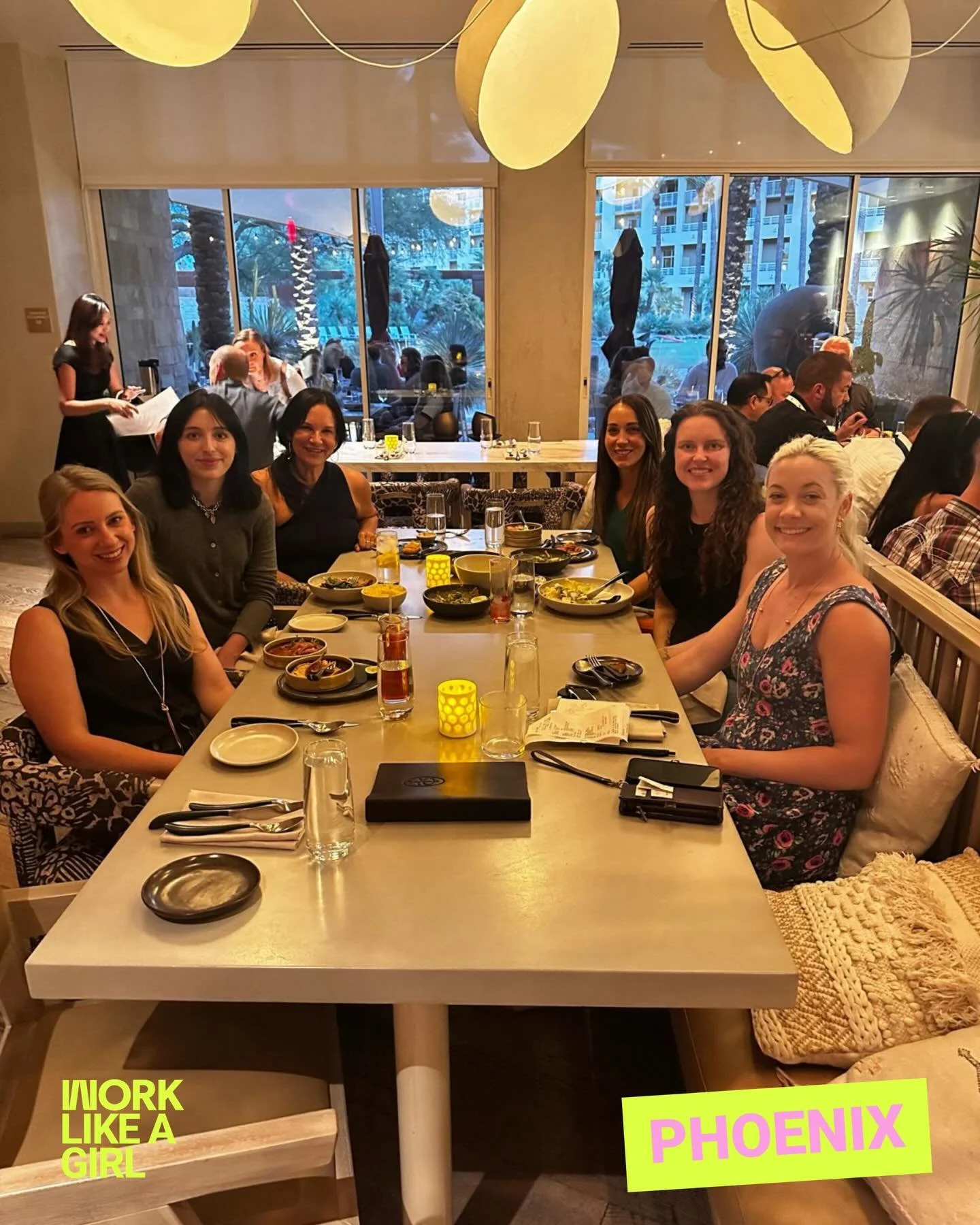 Phoenix has entered the chat. 🌵🏜️

Dinner, drinks, and real talk with women from dental, marketing, ASL, and sports &mdash; just starting out to 20+ years deep. Last night was the first of many #phoenixaz meetups! 💕

This is what community looks l