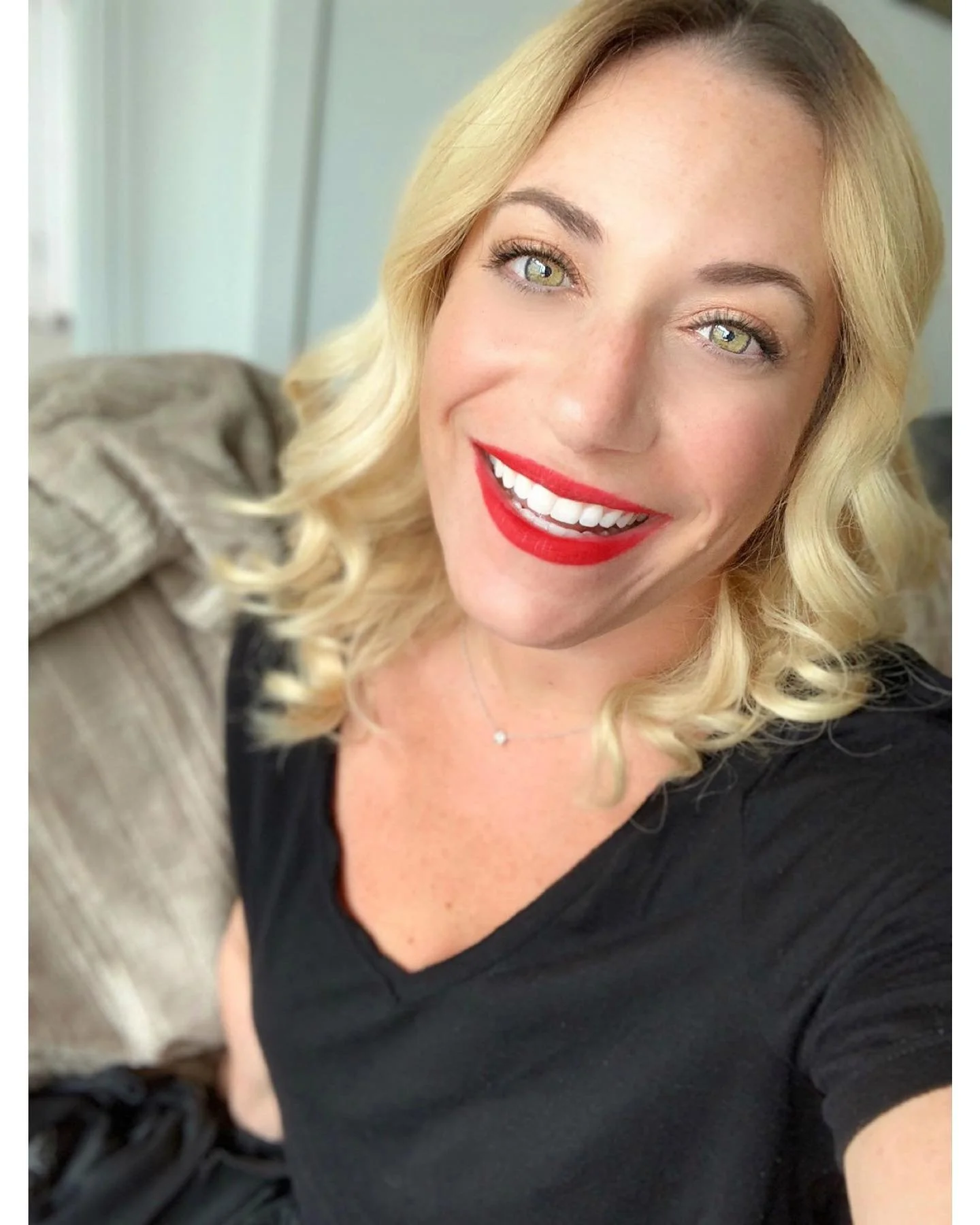 Here&rsquo;s my mug. (A #latergram or #wbw or something of that nature.) BUT... There&rsquo;s a bunch of my mug and even more information on my story NOW! Go visit, listen, laugh and shoot me any questions you may have on #socialmedia, #digitaladvert