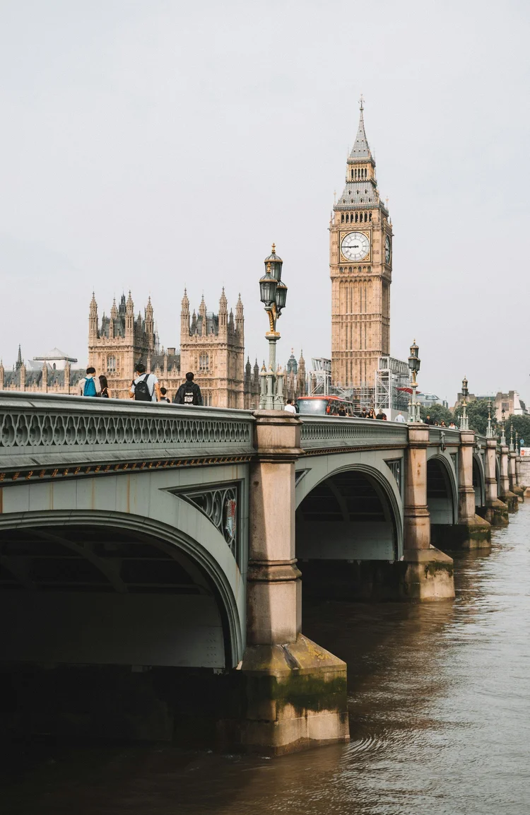 Westminster Bridge och Big Ben – gruppresa till London