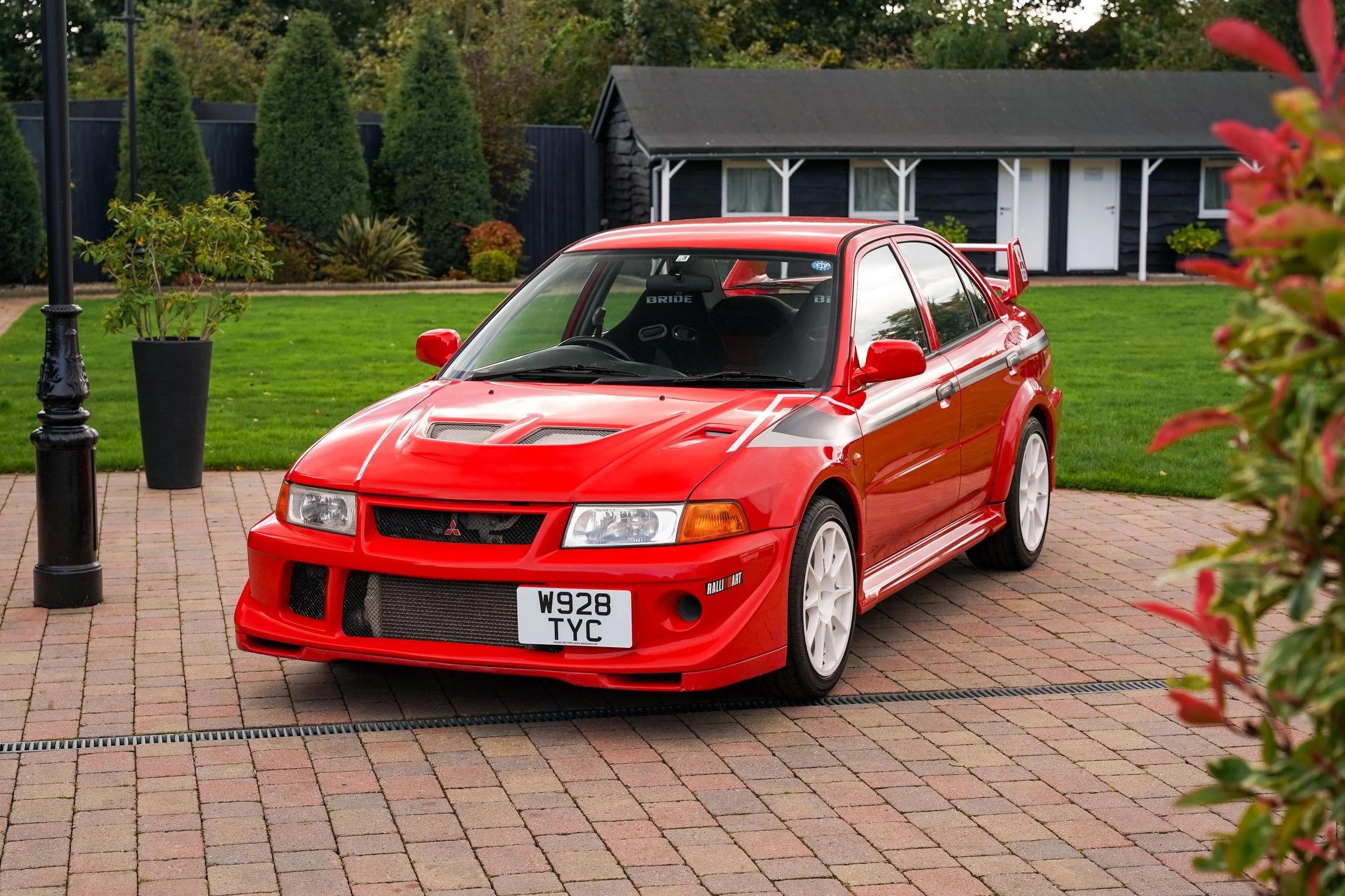 (SALE AGREED) 2000 Mitsubishi Lancer Evolution VI Tommi Makinen (1/212) in SCP Passion Red JDM Spec
