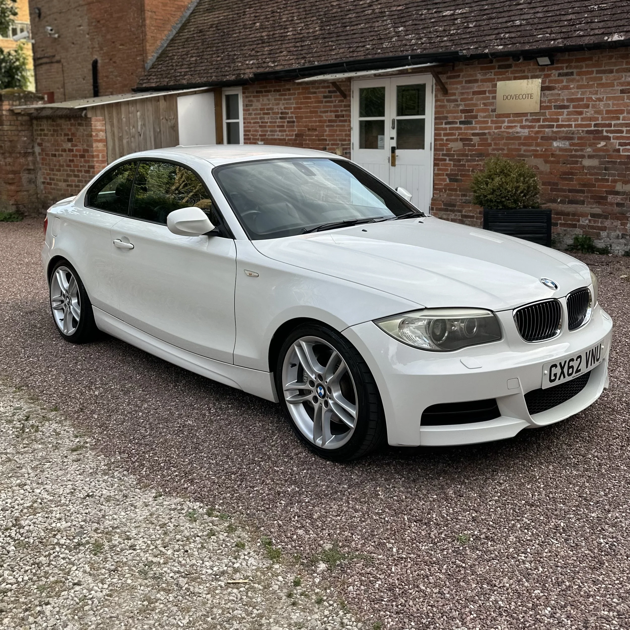 (DEPOSIT RECEIVED) 2013 BMW E82 135i M sport LCI DCT | Final Production | Alpine White