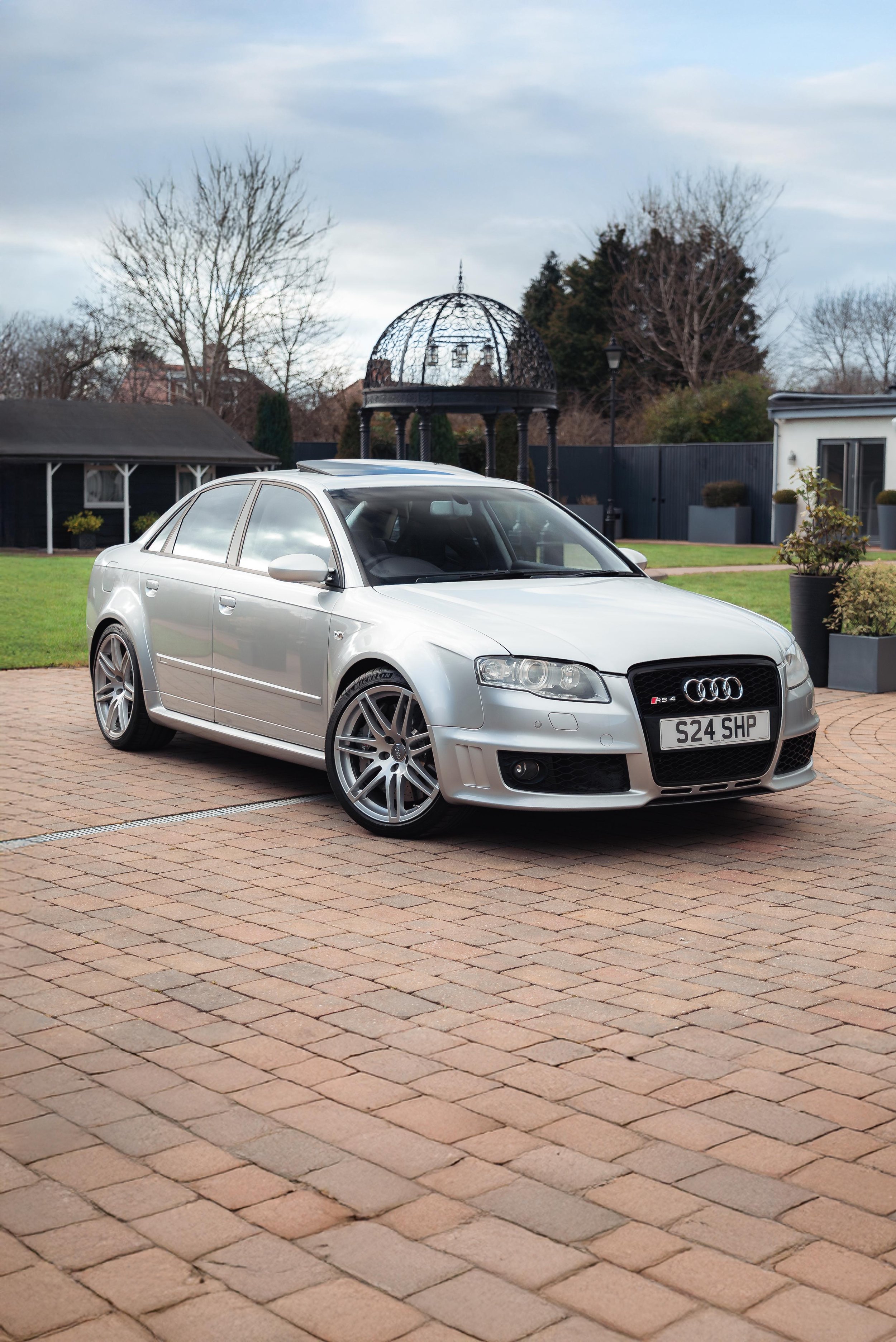(SOLD) 2007 Audi RS4 (B7) Saloon 4.2 V8 - Metallic Silver 2 Owner - 26k miles