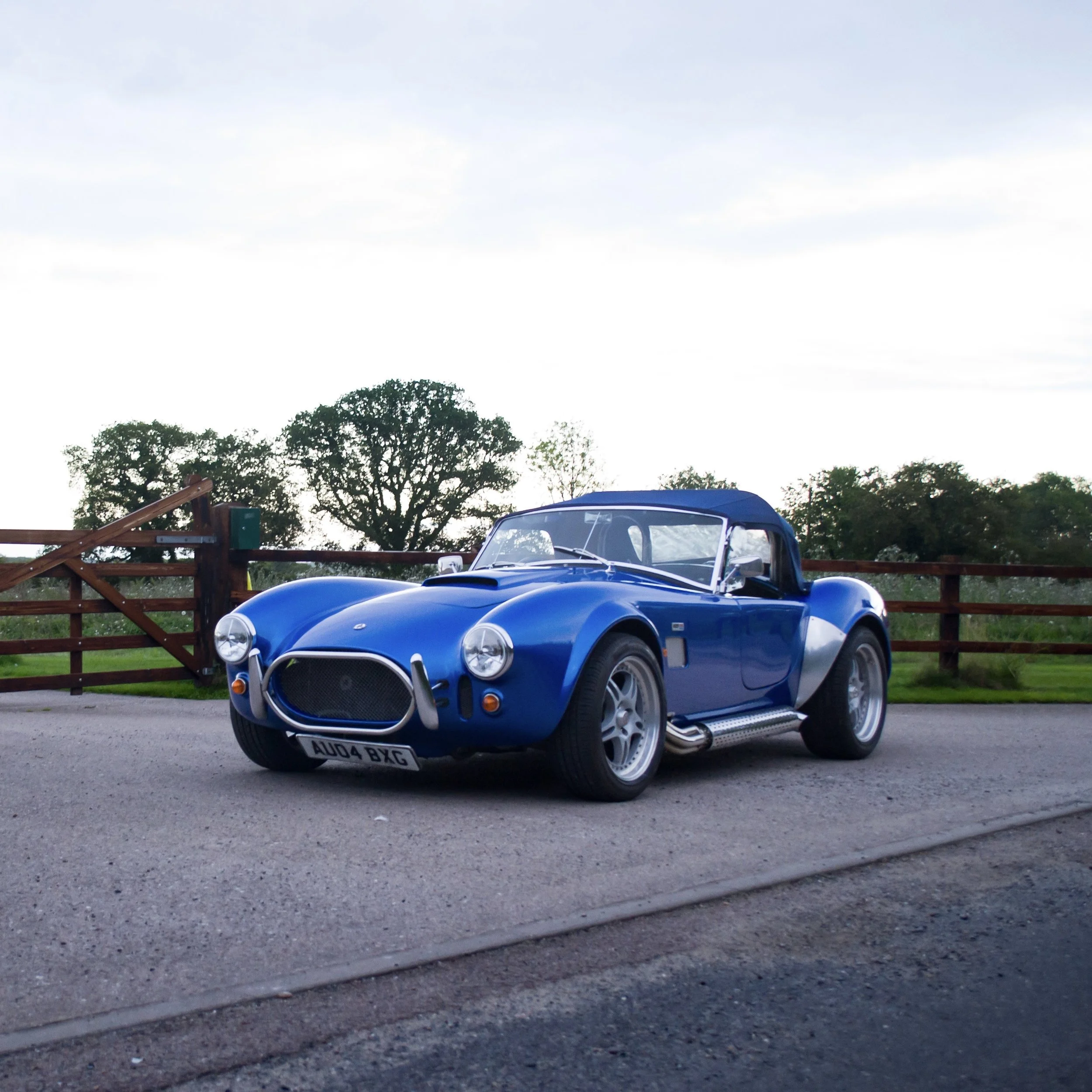 AC Cobra Pilgrim Sumo 3.9 V8 - (Le Mans Blue Metallic) £29,995