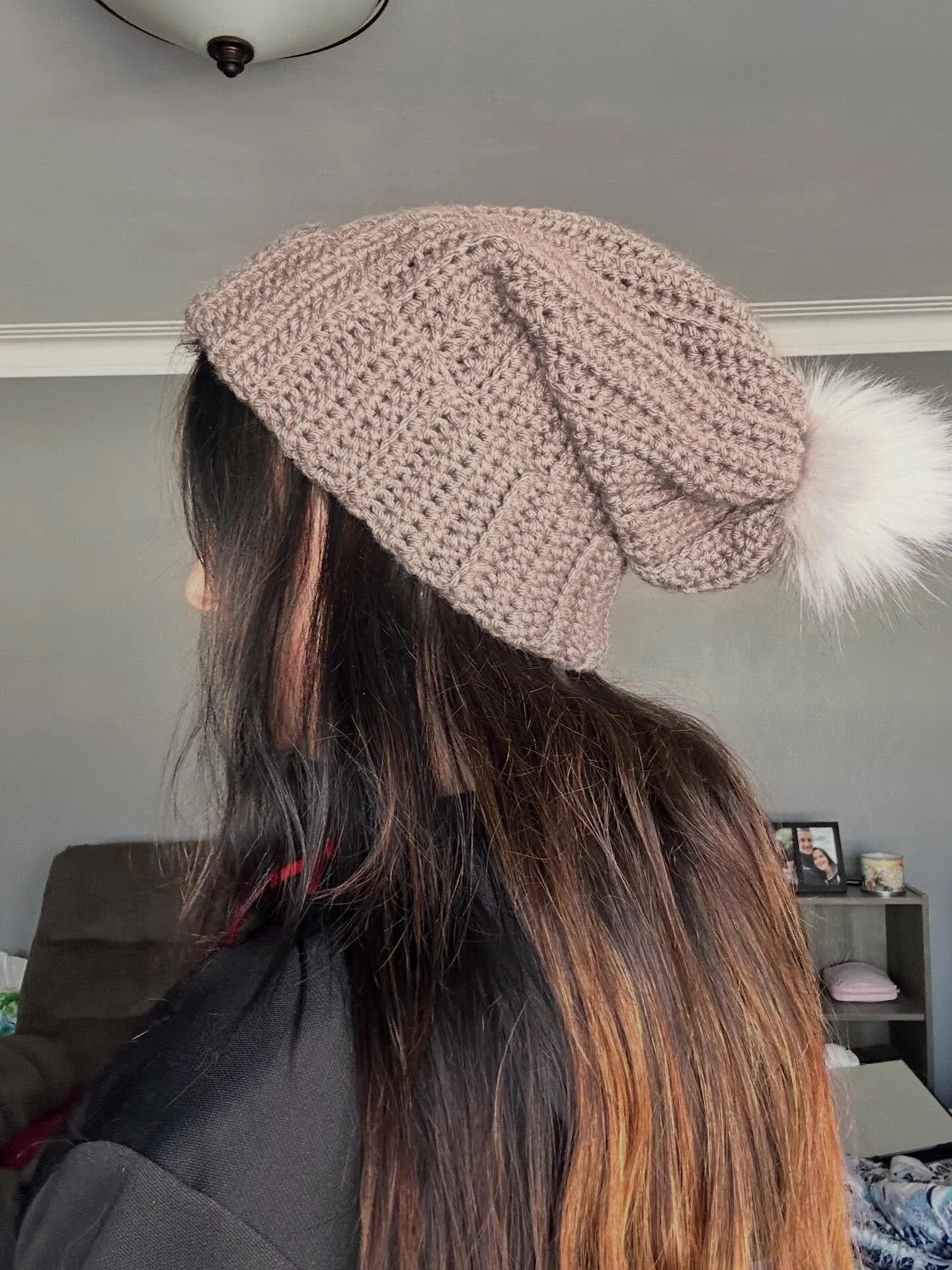 #ThrowbackThursday to feature my absolutely favorite winter beanie I&rsquo;ve ever made. I wear it every chance I get! The Pom is removable, but why would I ever want to take it off, it&rsquo;s so cute!! 

#crochet #beanie #pompom #craft