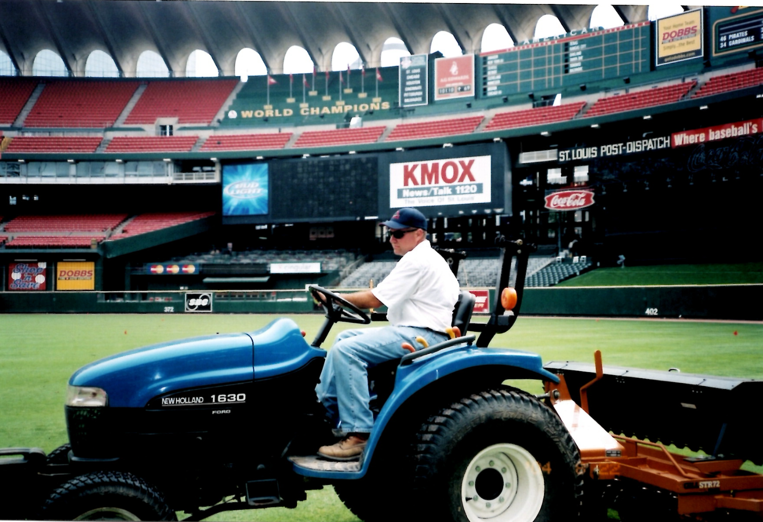 Our final maintenance job at Old Busch Stadium - St. Louis, MO
So long old friend!