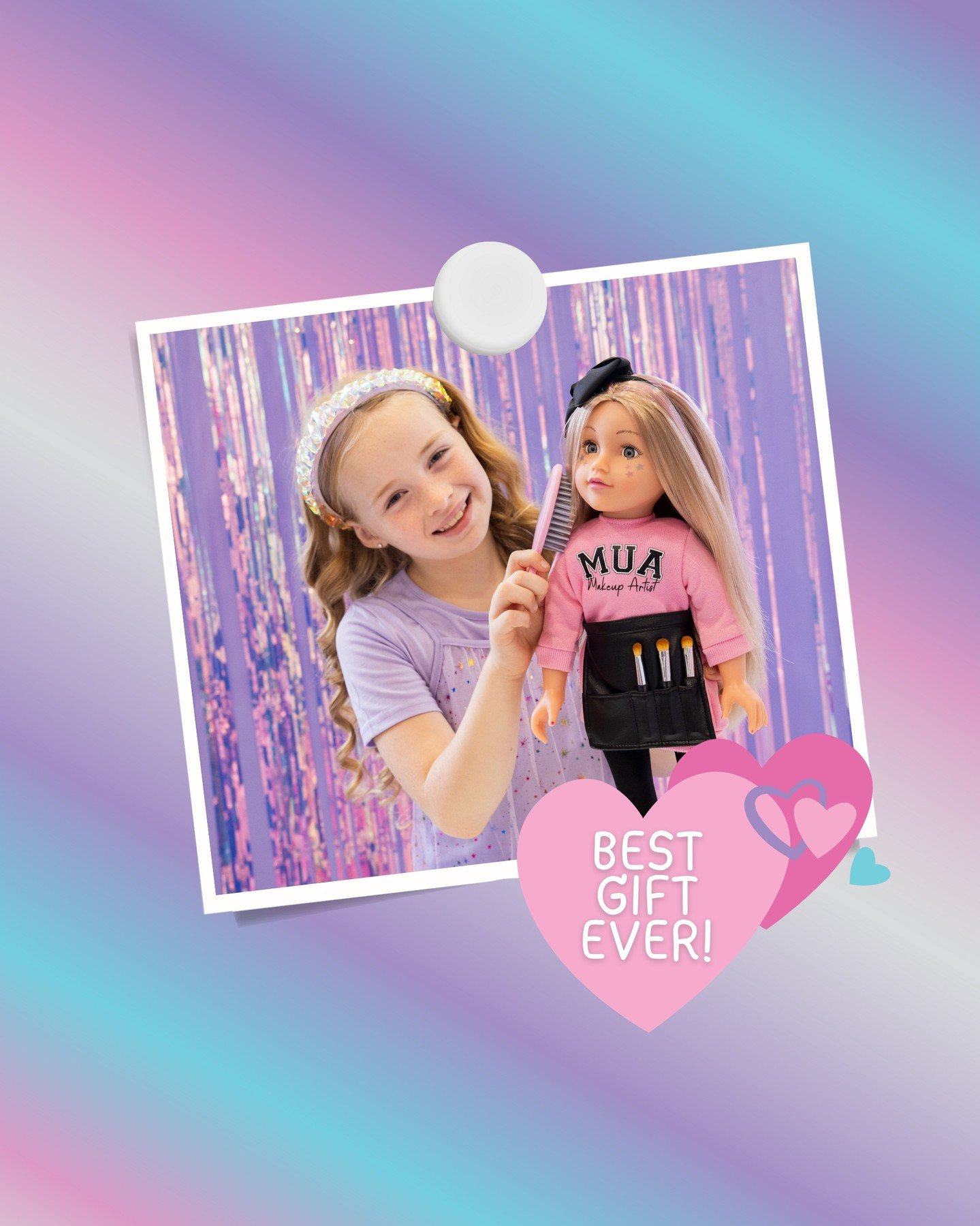 The ultimate gift for little stylists: Our Makeup artist doll, Maddie comes with gorgeous long hair ready for bows and curls. Magical makeup for a fun festive look this Christmas!🌟🎄⭐

#designafriend #dollphotography #fashiondolls #dolls #dollstagra