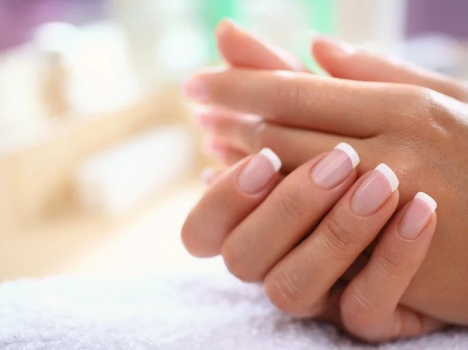 Avanti Salon is Hiring Nail Techs!