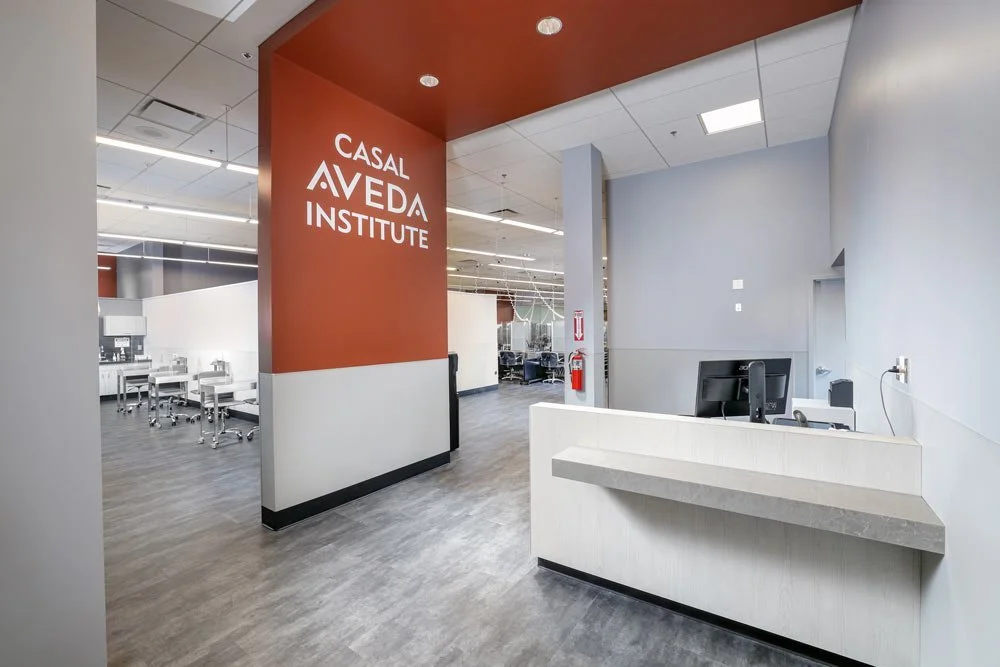 We're Hiring a Weekend Customer Service/Retail Advisor