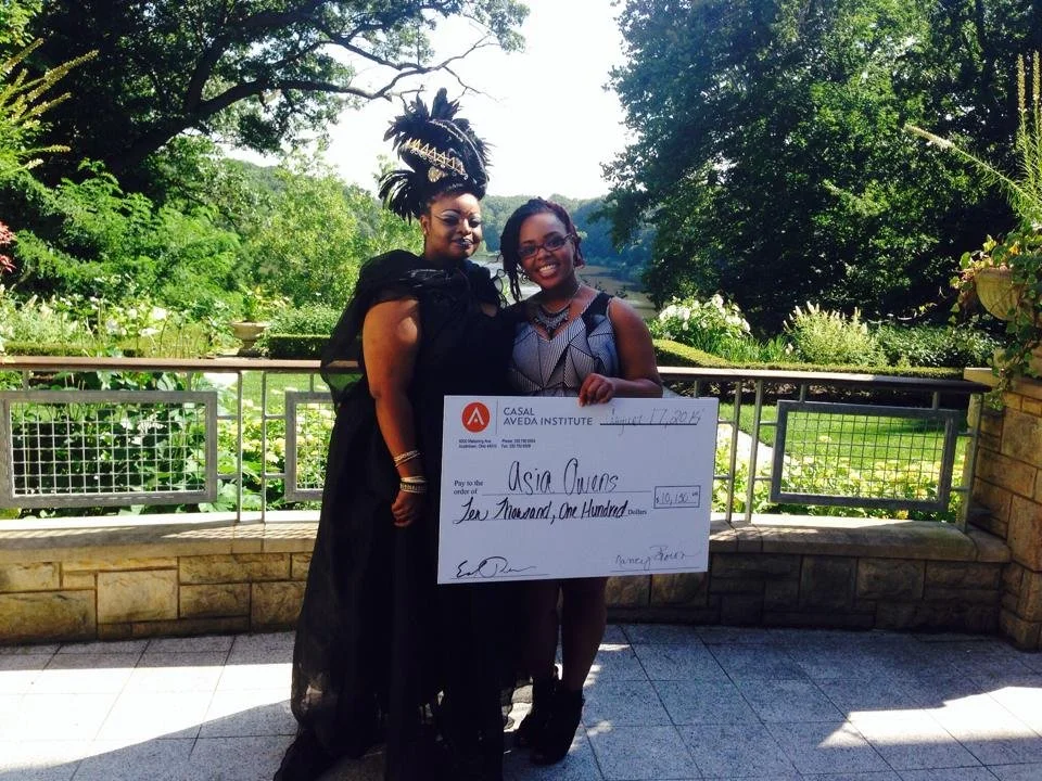 Esti Winner.jpg