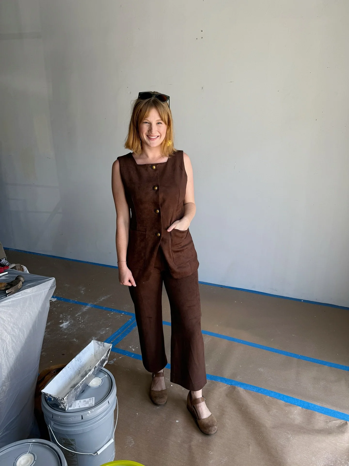 Cue happy tears- new studio!!! I can&rsquo;t wait for me &amp; @raganbrockinteriors transform this space into our show room/gallery/office/art laboratory. Please reach out to visit us in Forest Park, Birmingham Alabama (by appointment only 🫶)

Secon