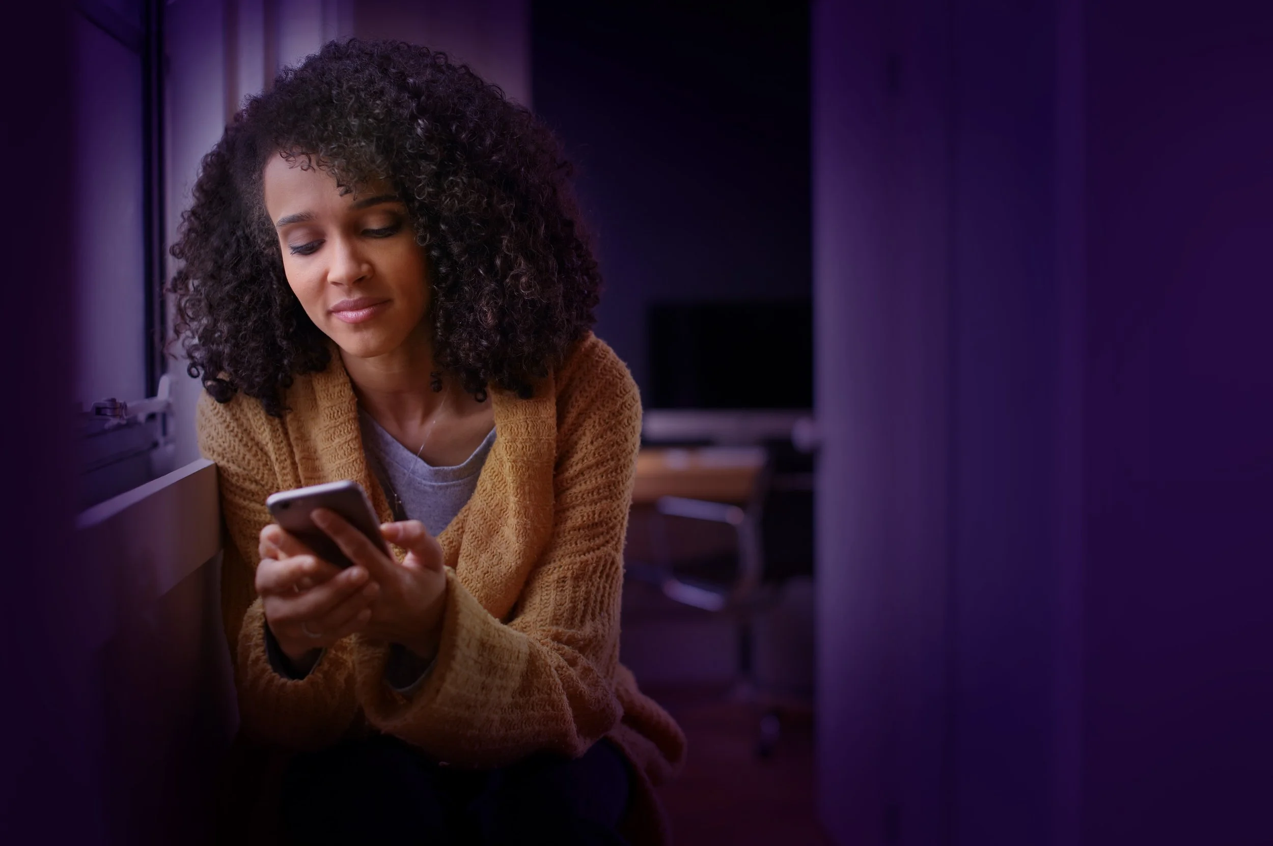 BT van image of lady on phone