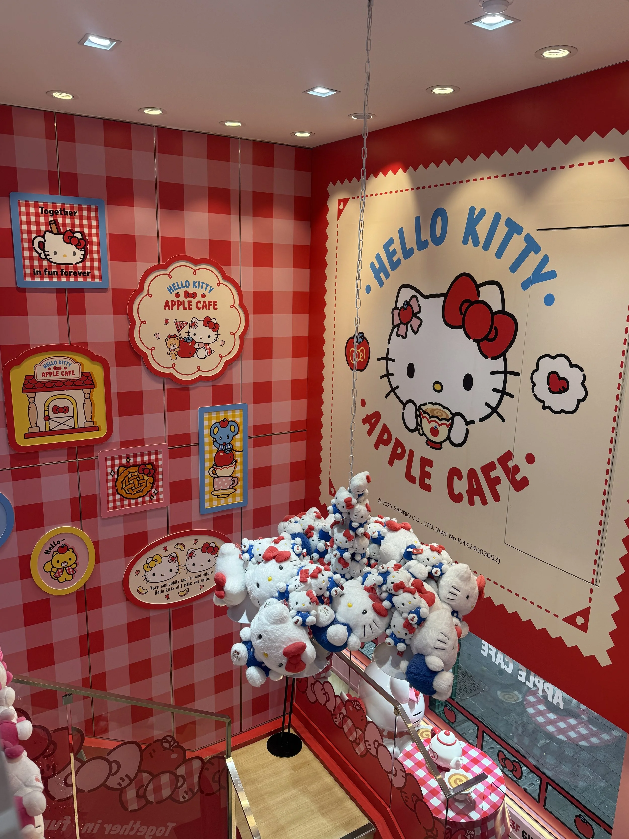 Hello Kitty Apple Cafe Myeongdong: Is It Worth Visiting? My Honest Experience