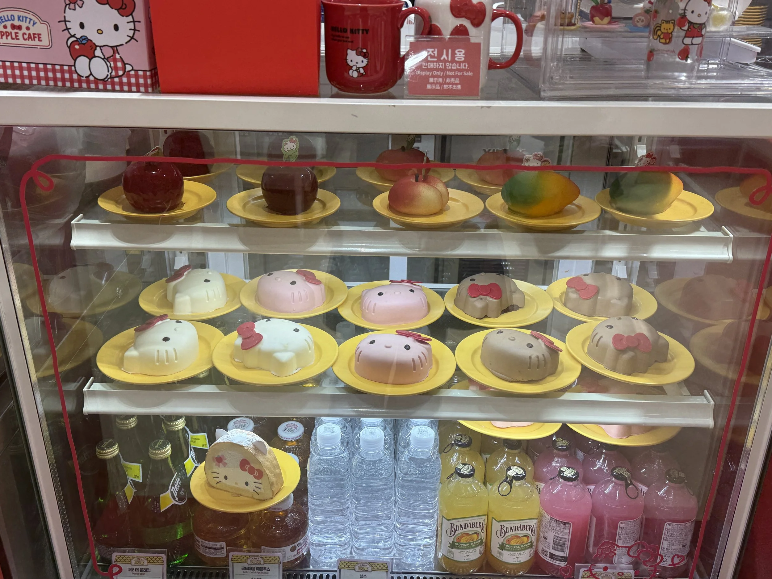 Hello Kitty Apple Cafe Myeongdong