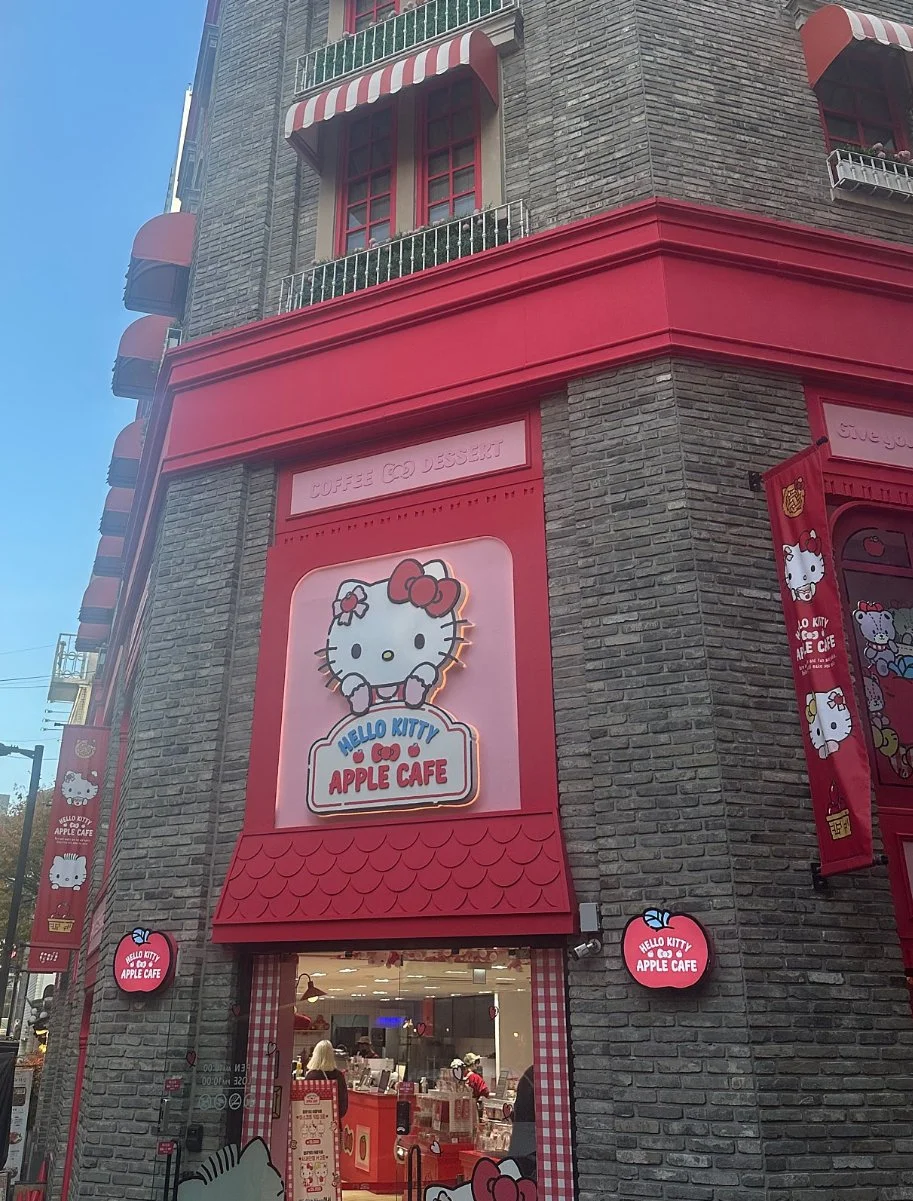 Hello Kitty Apple Cafe Myeongdong
